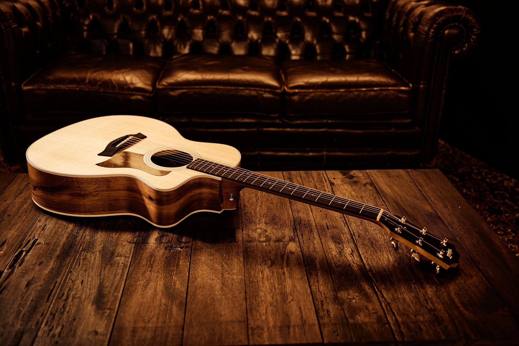 Acoustic Guitar, Musical instruments, Beautiful melodies, Music enthusiasts, 2000x1340 HD Desktop