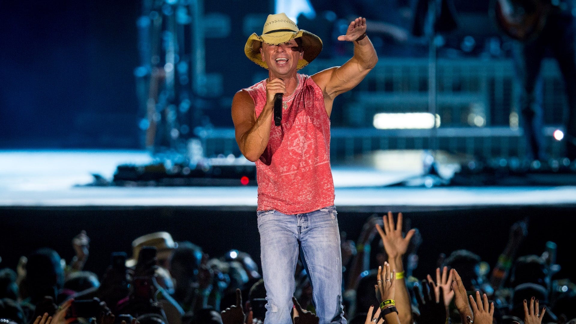 Kenny Chesney has added 20 shows to 2022 'Here and Now Tour' 1920x1080