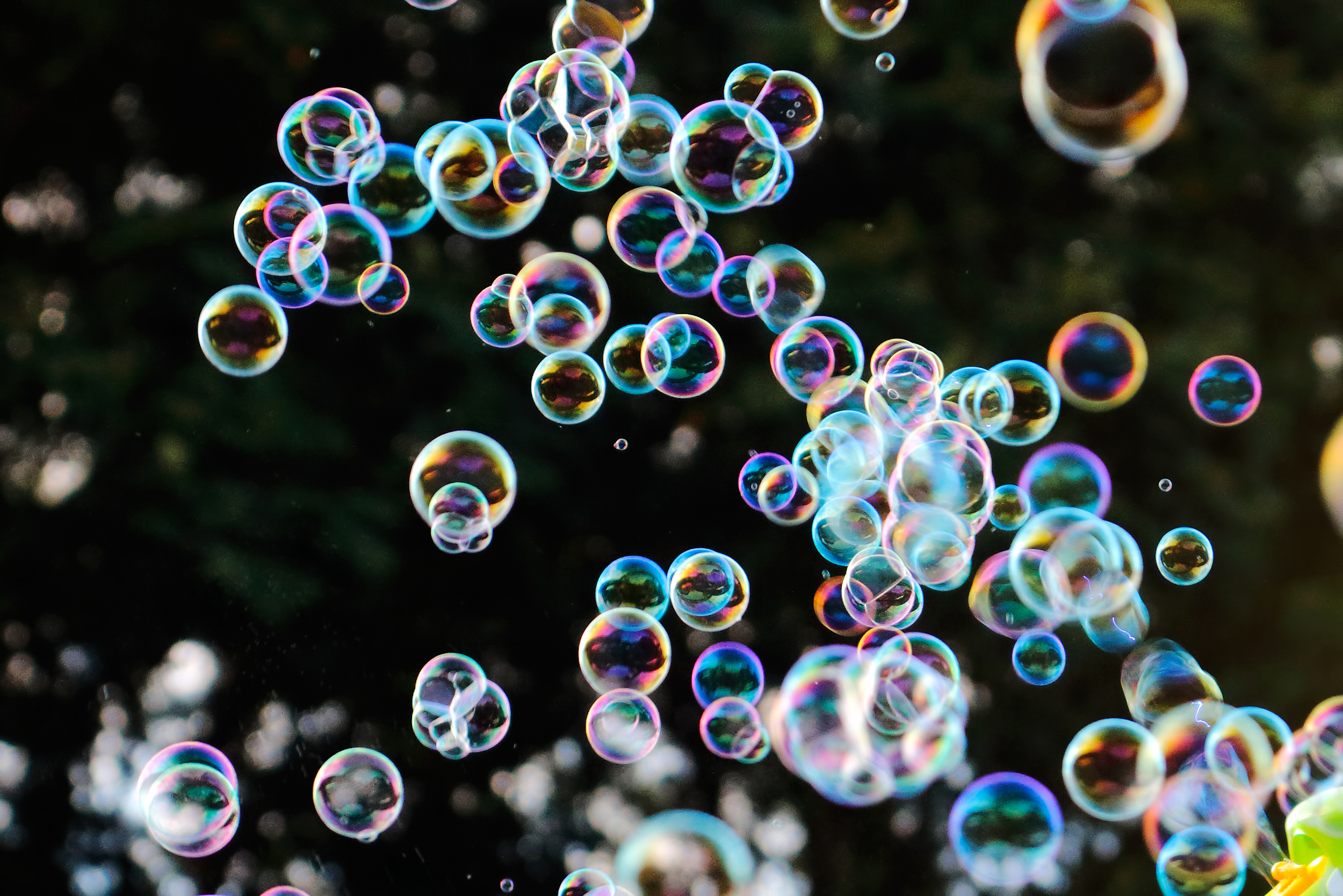 French physicists developed a bubble that didn't burst for more than a year 2500x1670