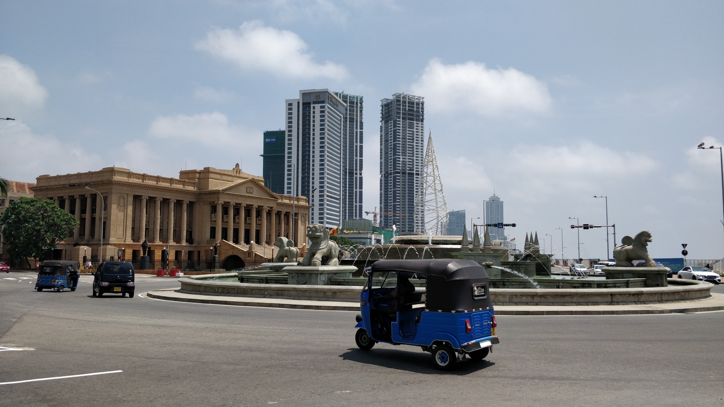 A day in Colombo, Sri Lanka travels, Visions of travel, Colombo city, 2500x1410 HD Desktop