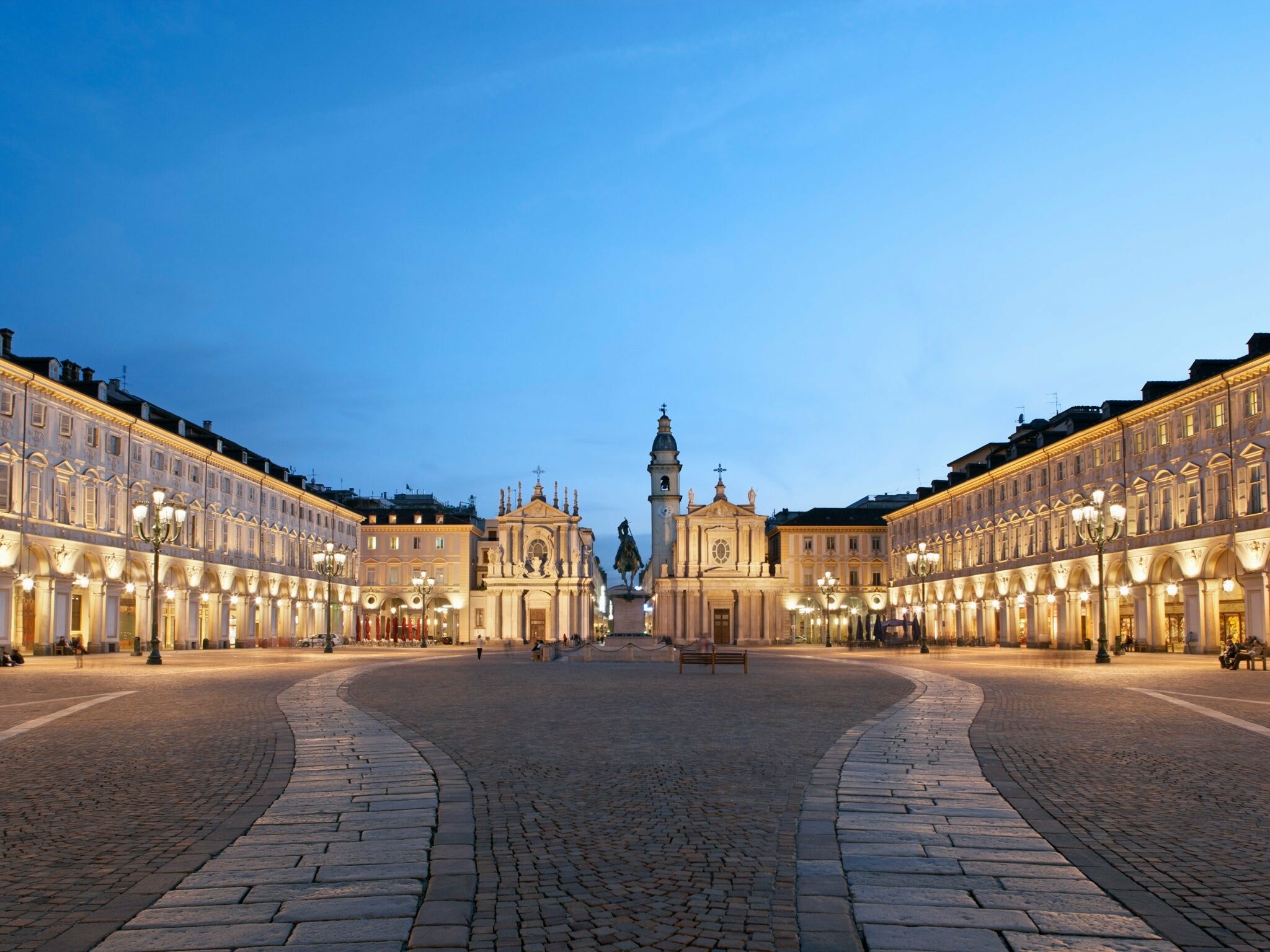 Turin: Piazza San Carlo, One of the main city squares. 2050x1540 HD Background.