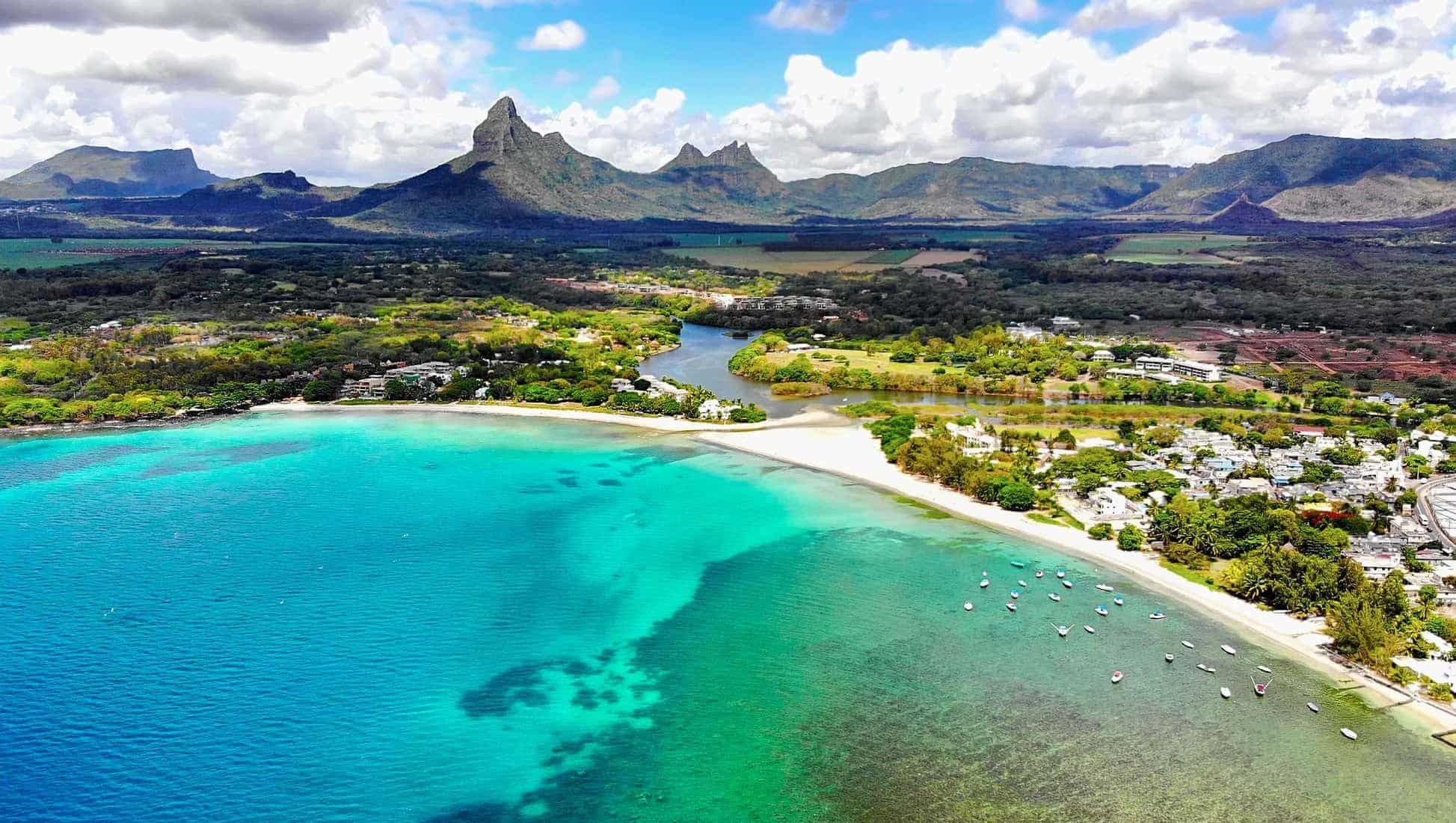 Mauritius Island, Must-see attractions, Travel recommendations, Travel talk, 1950x1100 HD Desktop