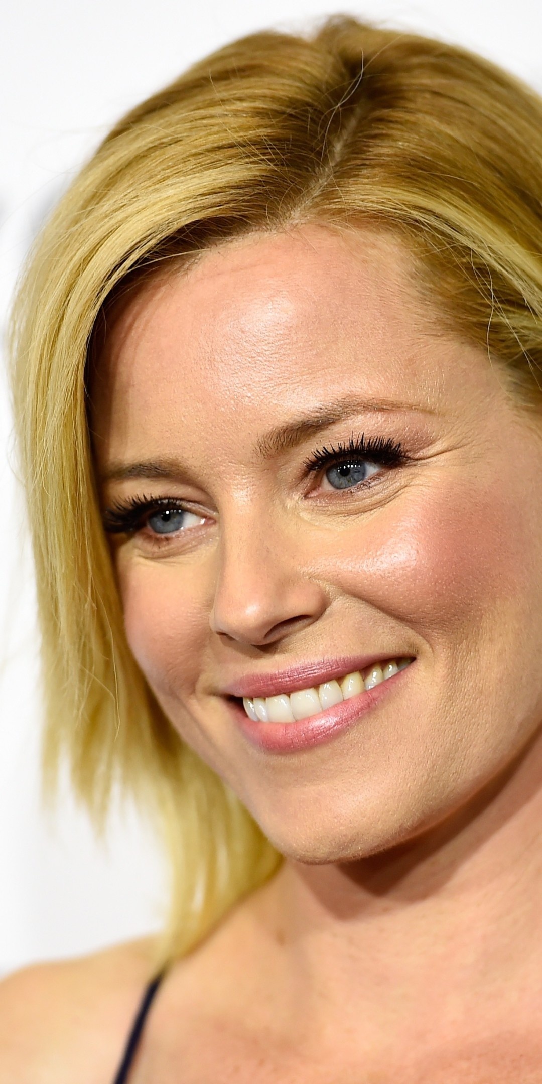 Elizabeth Banks, Movies, Actress, Mobile wallpapers, 1080x2160 HD Handy