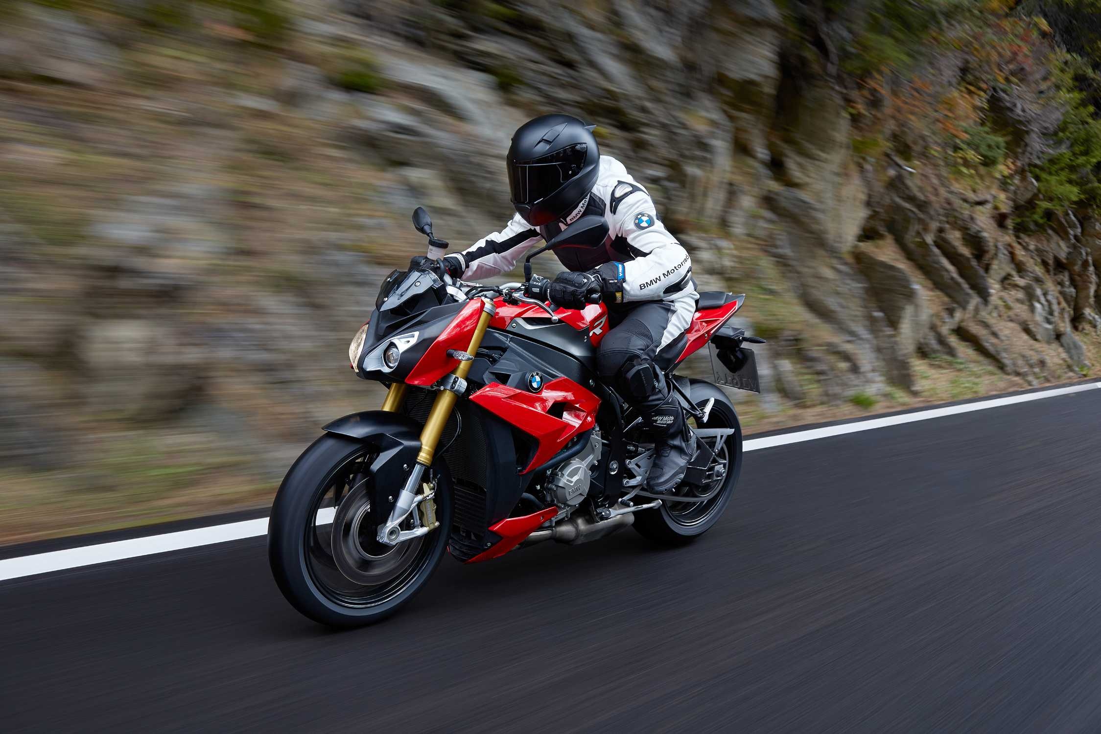 BMW S 1000 R, Thrill of the ride, Unleashing power, Unmatched performance, 2250x1500 HD Desktop