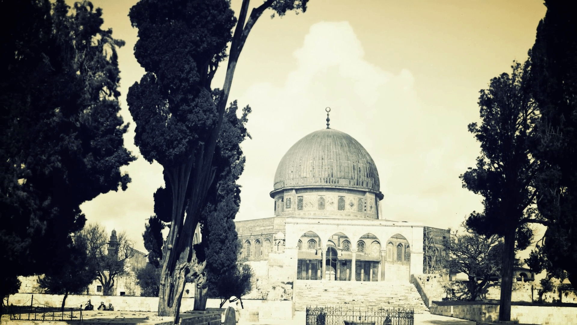Jerusalem: Monochrome, Dome of the Rock. 1920x1080 Full HD Background.