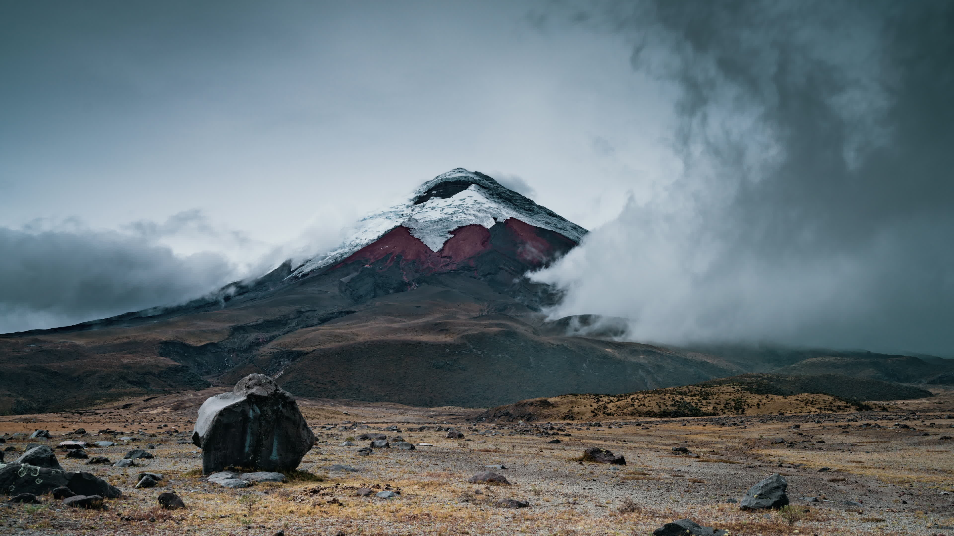 4K timelapse sequence, Cotopaxi National Park, Ecuador, Volcano, 3840x2160 4K Desktop