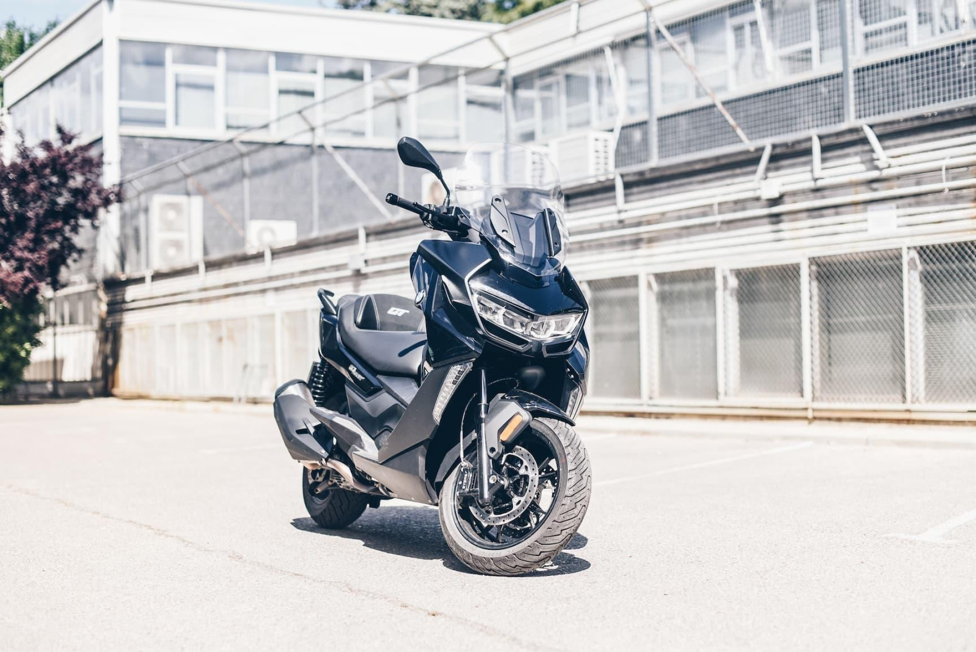 BMW C 400 GT, Excellent purchase option, Practical and reliable, Daily ride companion, 1920x1290 HD Desktop