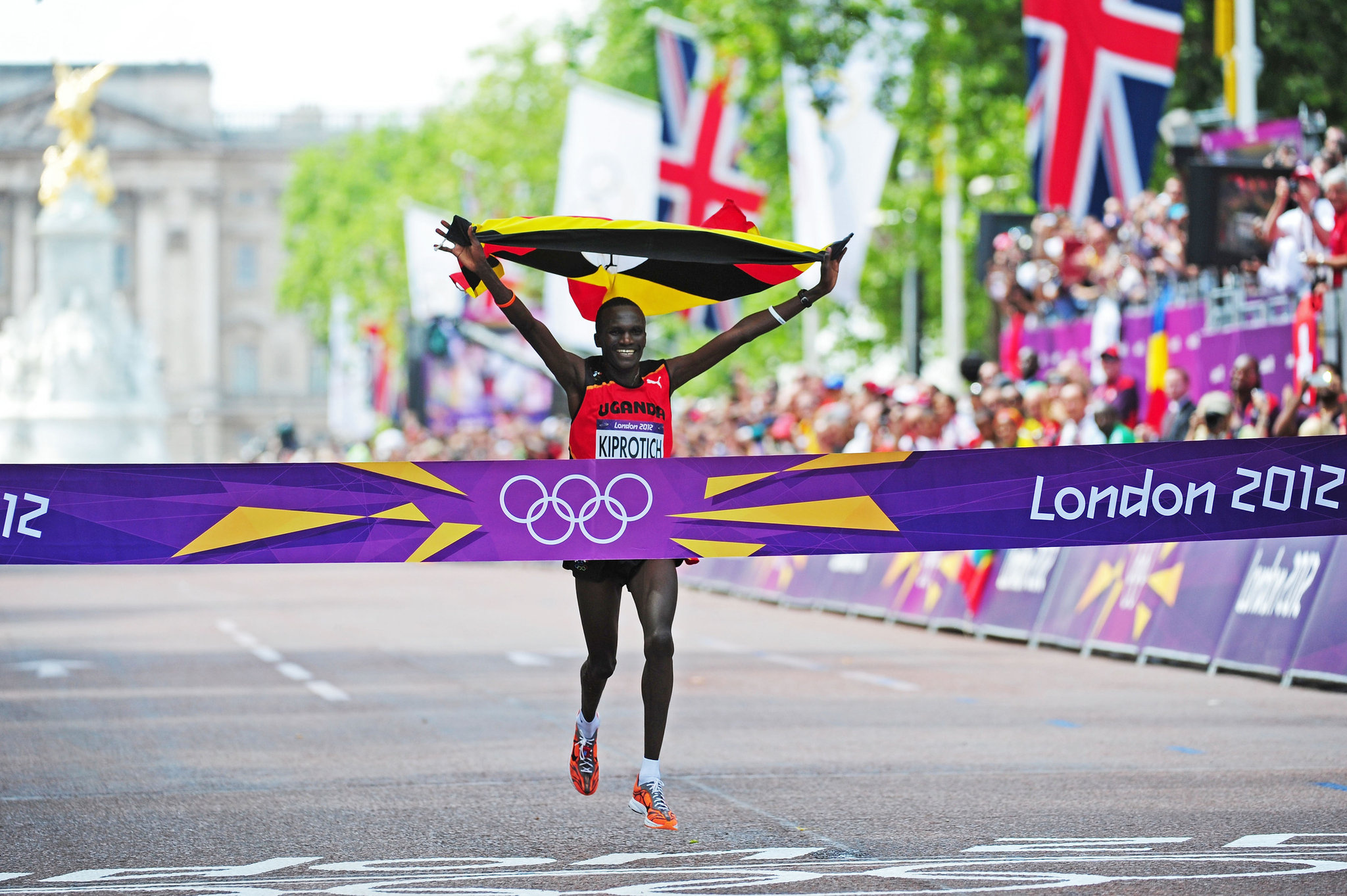 Marathon: 42,195 km, Stephen Kiprotich, 2012 London Summer Olympics long-distance running competition event. 2050x1370 HD Background.