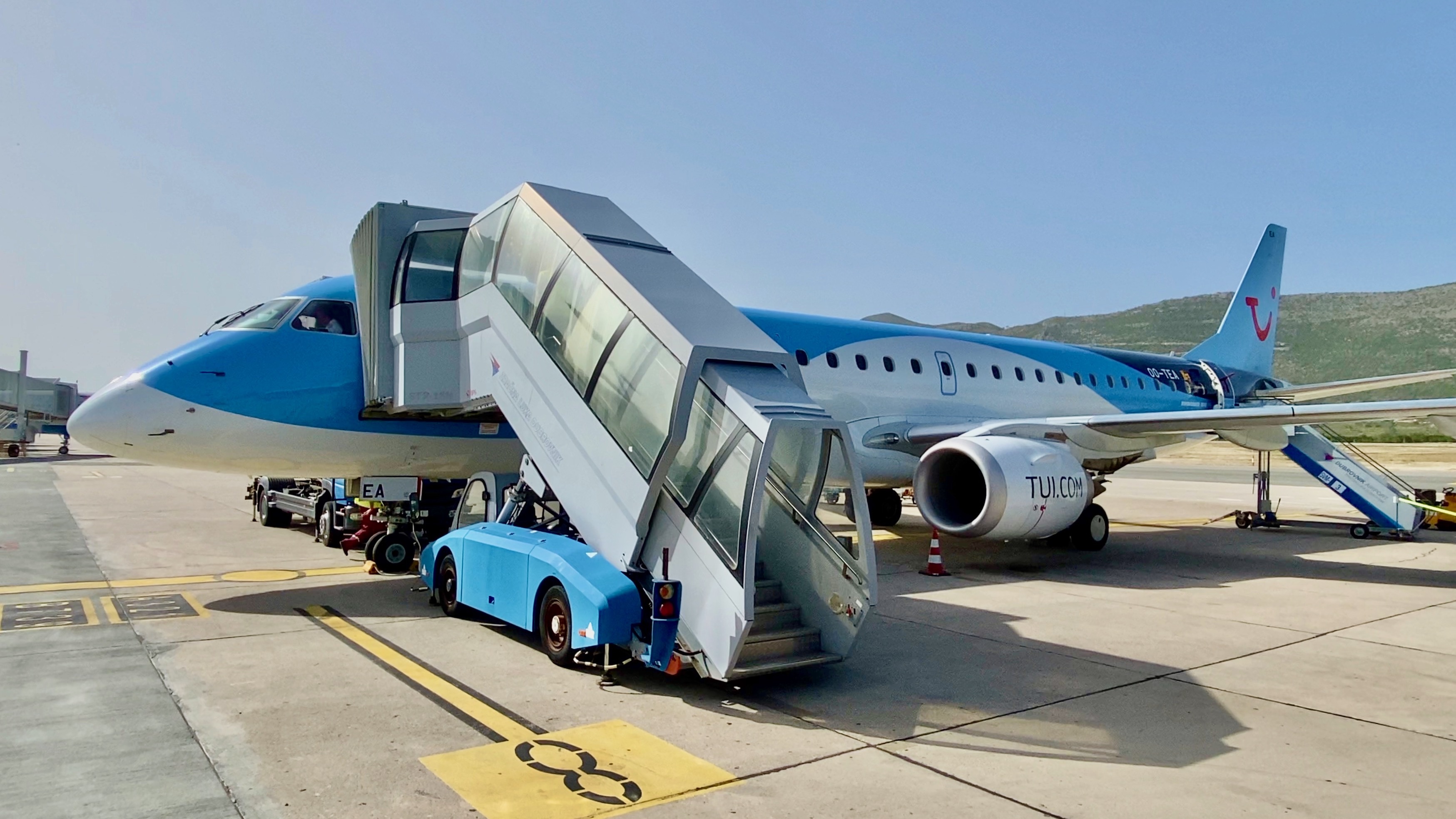Embraer 190, TUI, Flight review, Brussels to Dubrovnik, 3500x1970 HD Desktop