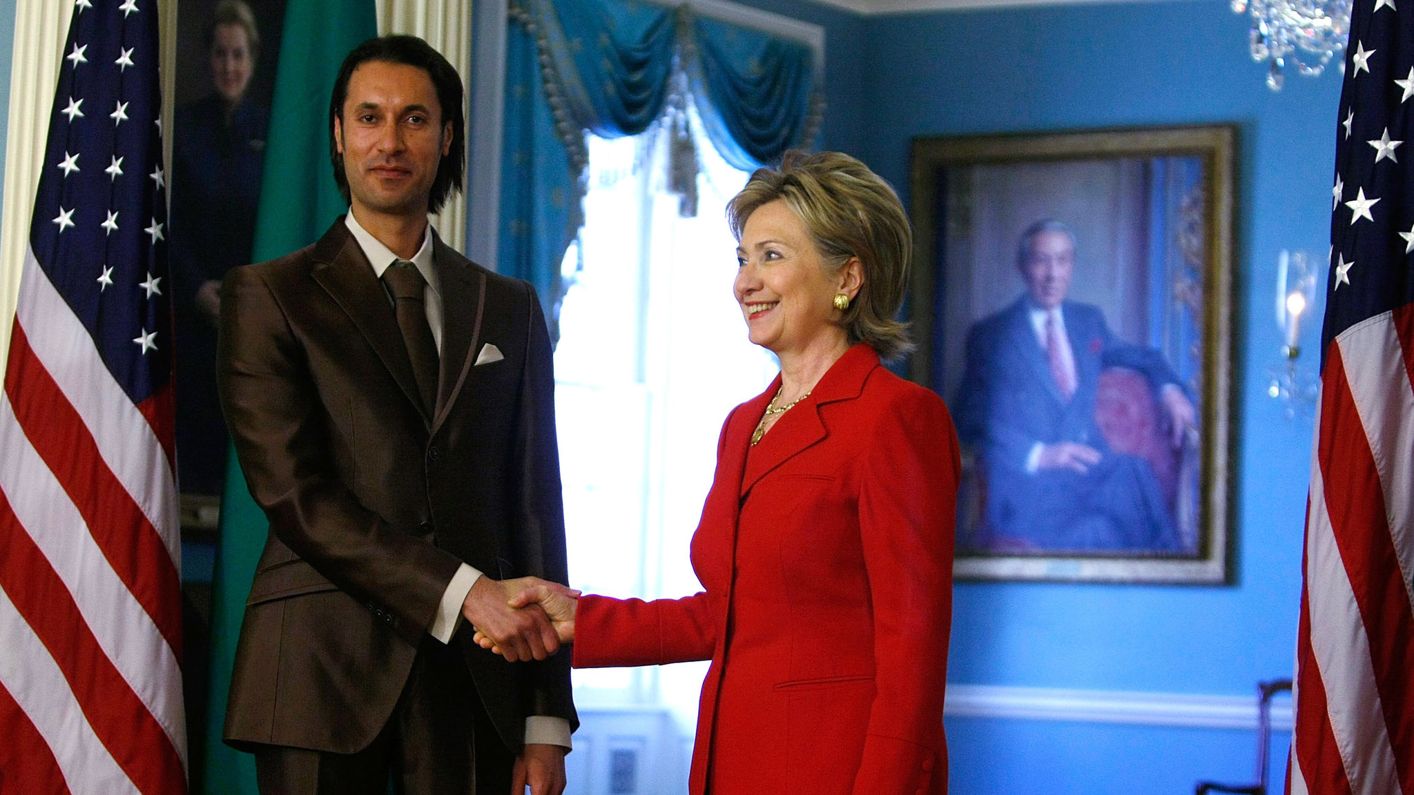 Hillary Clinton, Libya's future, Time running out, New York Times, 2050x1160 HD Desktop