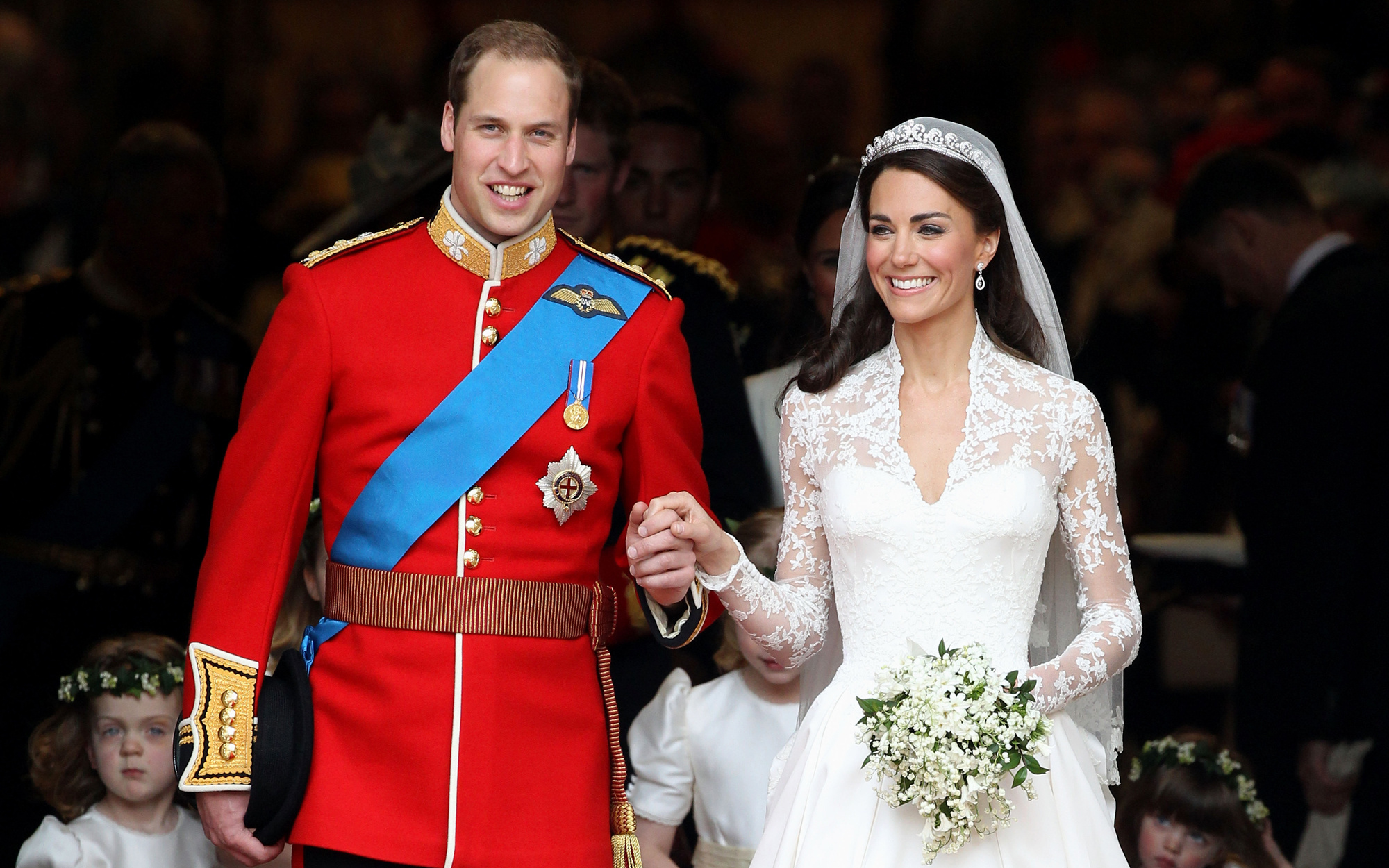 Prince William, Kate Middleton, Celebs, Royal wedding photos, 2000x1250 HD Desktop