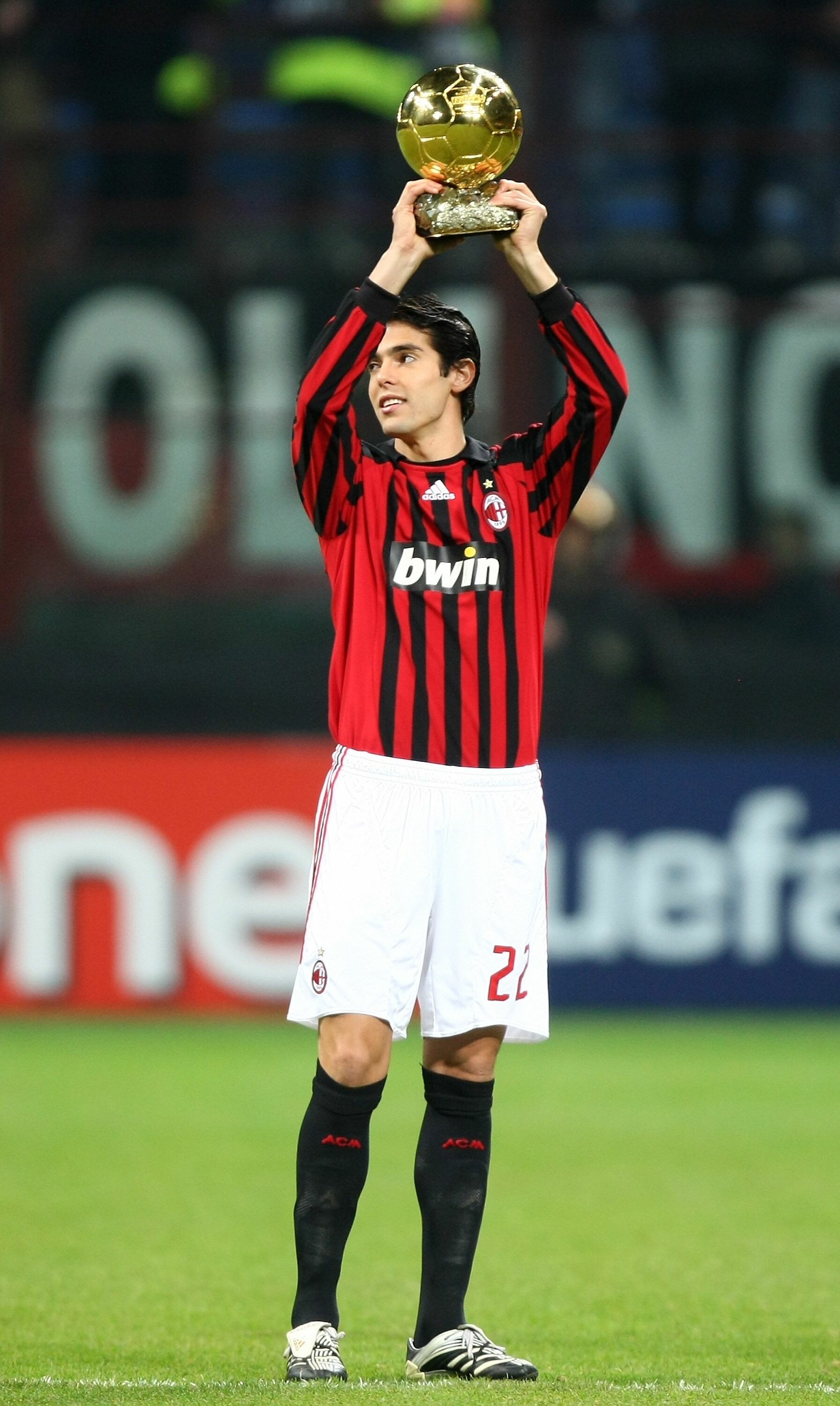 Kaká: Soccer player, Joined Serie A club AC Milan in 2003. 1800x3000 HD Wallpaper.