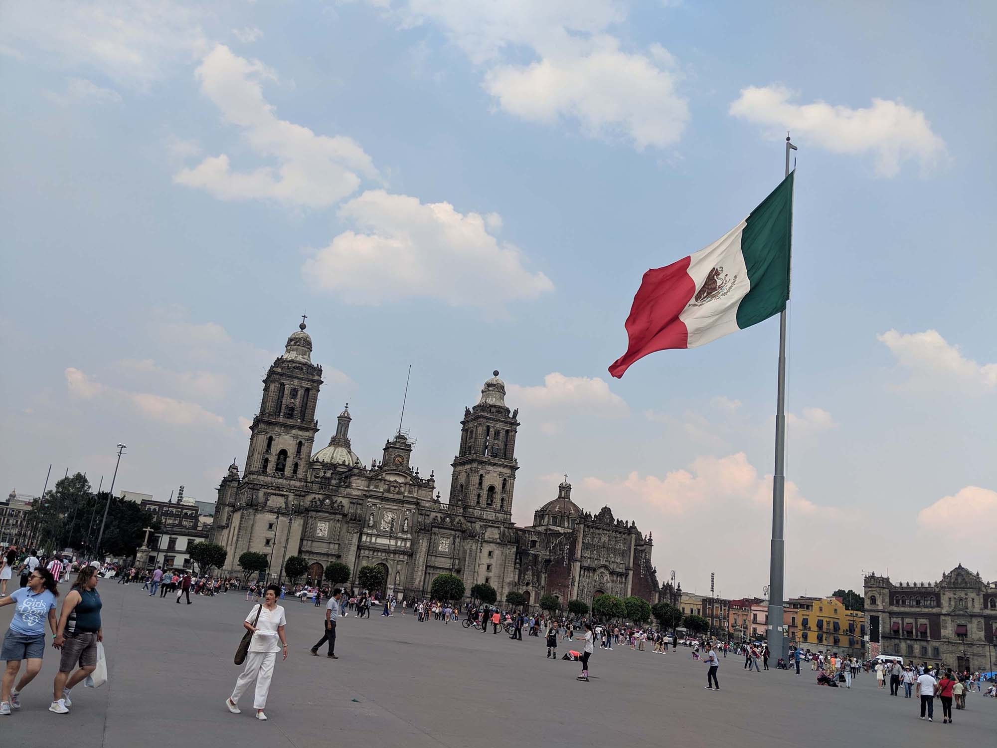 Zocalo (Constitution Square), Gathering place, Monumentous significance, Mexico City, 2000x1500 HD Desktop