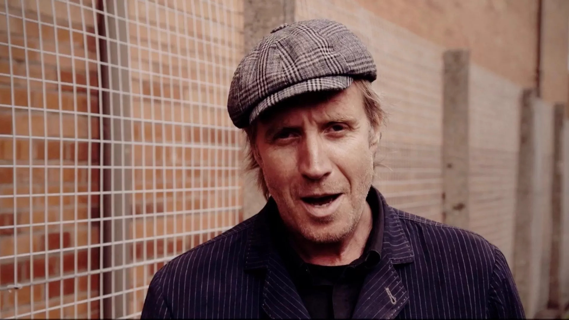 Rhys Ifans, Tackling homelessness, Social issue, Advocacy, 1920x1080 Full HD Desktop