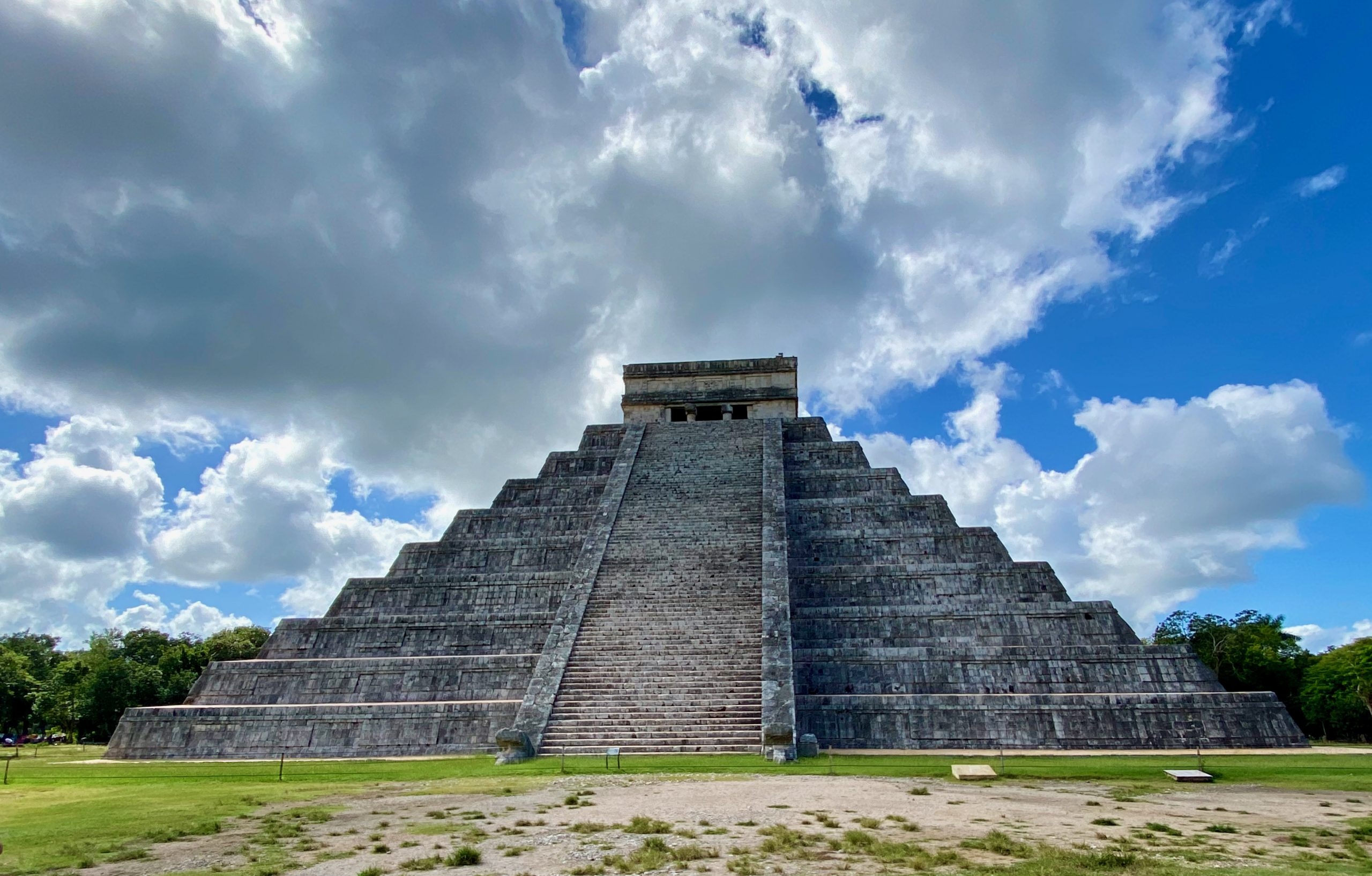 Hidden paths, Riviera Maya, Cancun's gem, Ancient civilization, 2560x1640 HD Desktop