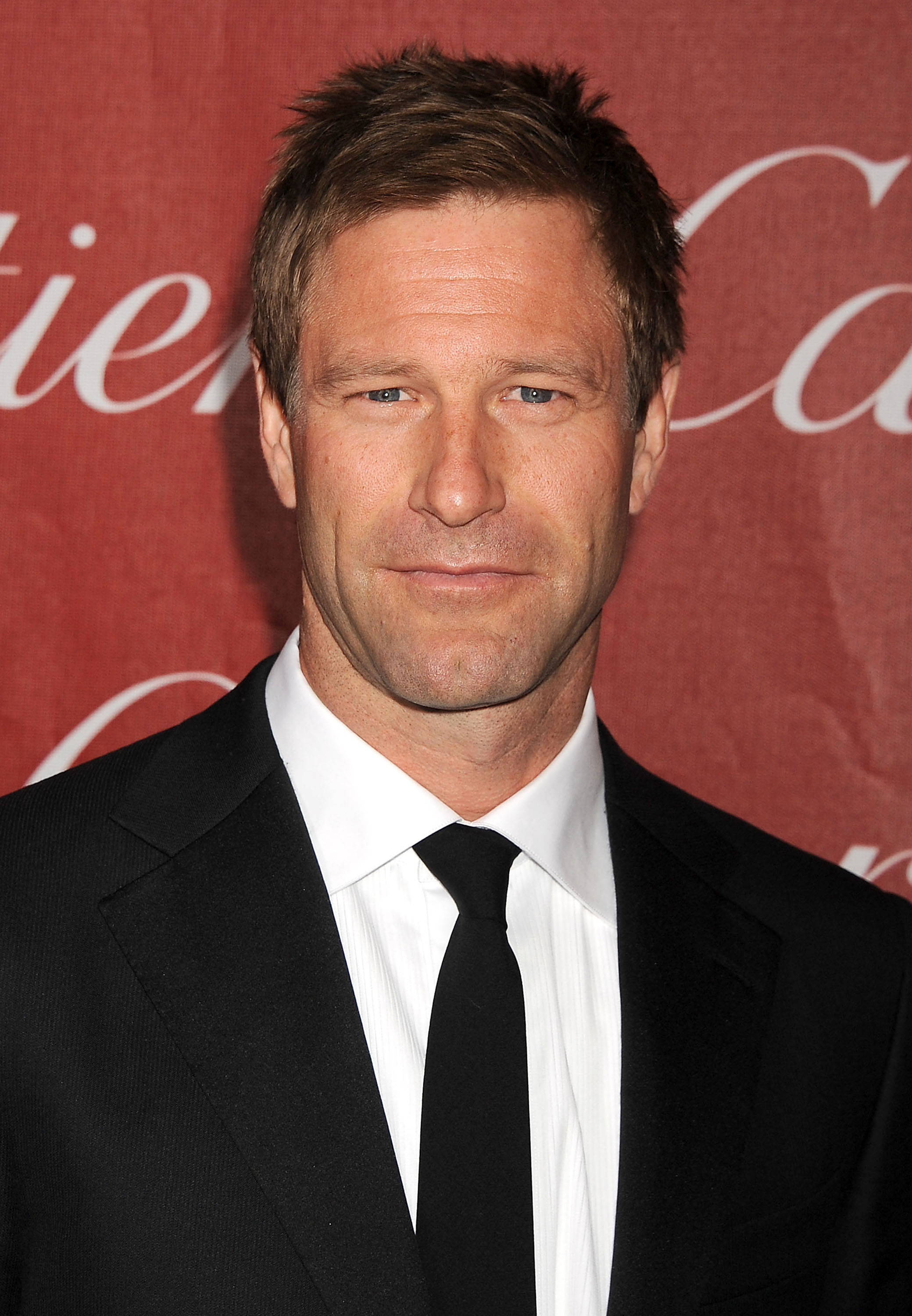 Aaron Eckhart, Celebrity actor, High-quality pictures, 4k wallpapers, 2080x3000 HD Phone