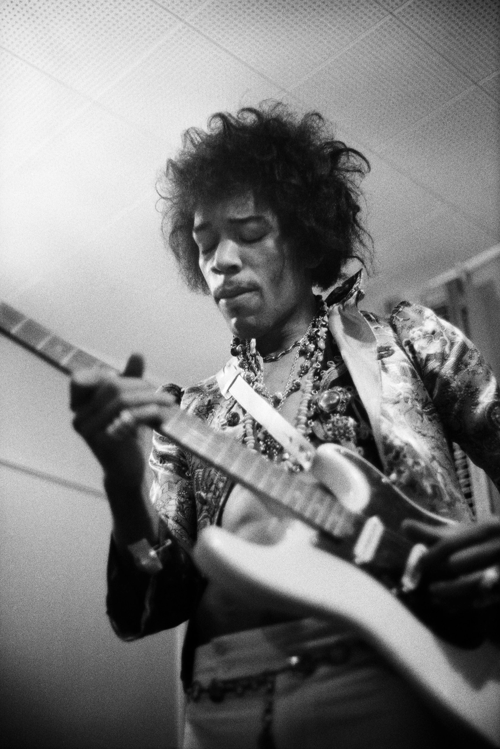 Jimi Hendrix (Celebs), Vintage photos, Ed Caraeff, Time, 1710x2560 HD Handy