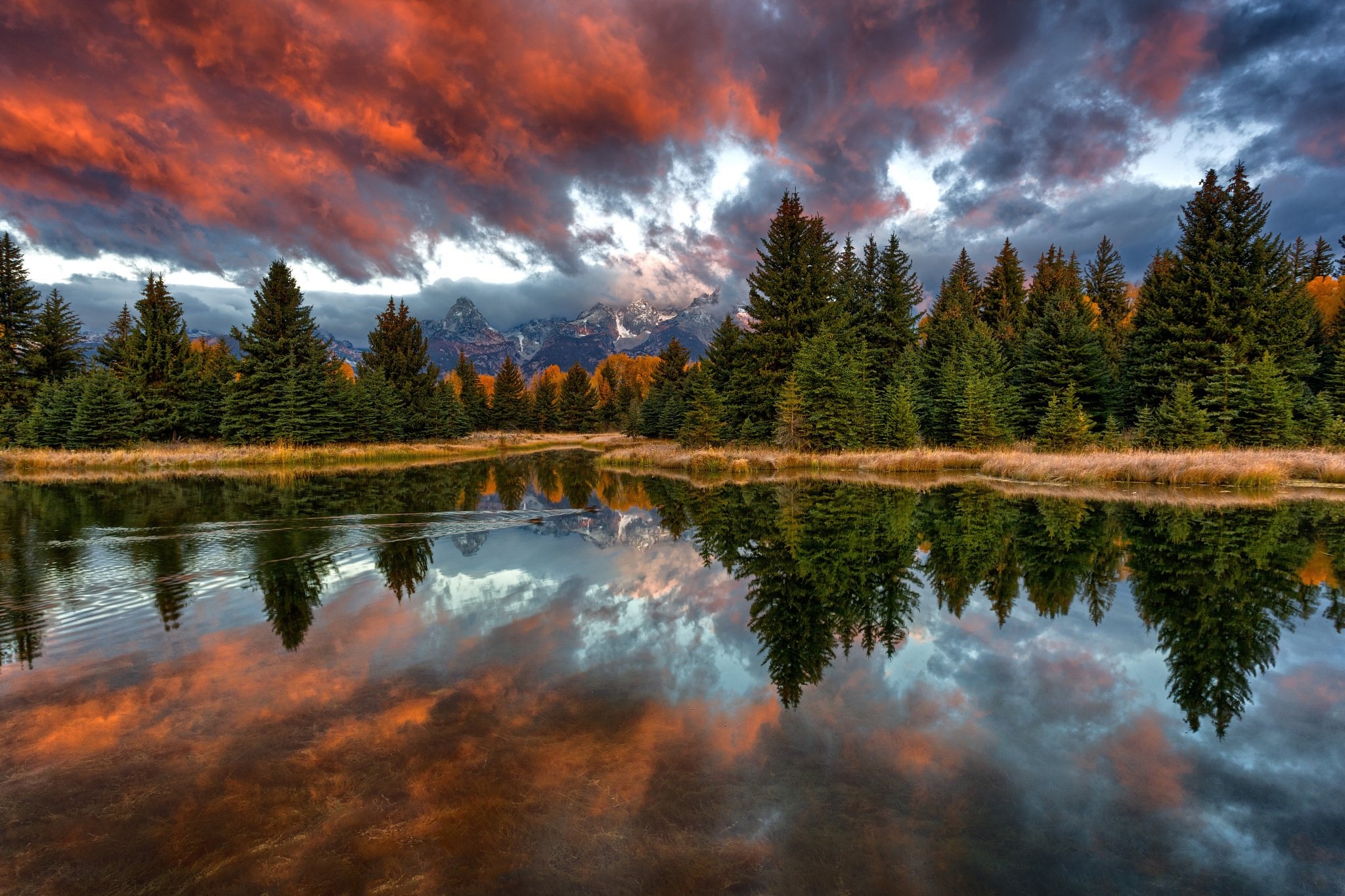 Lake reflection, Sunset, Sunrise, Autumn, 2050x1370 HD Desktop