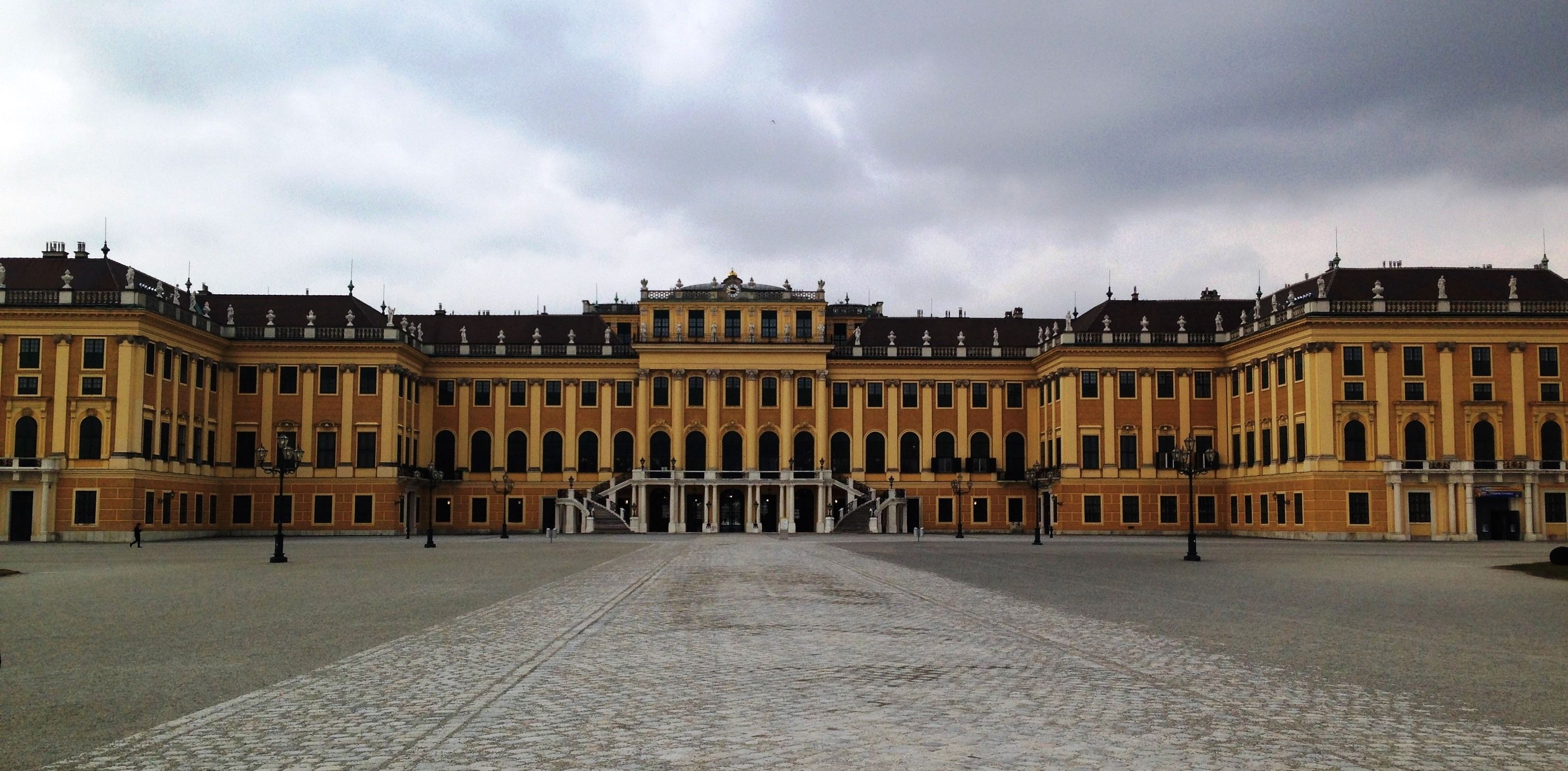Schonbrunn Palace, Schloss schnbrunn, Wien, Landmarks, 3250x1600 Dual Screen Desktop