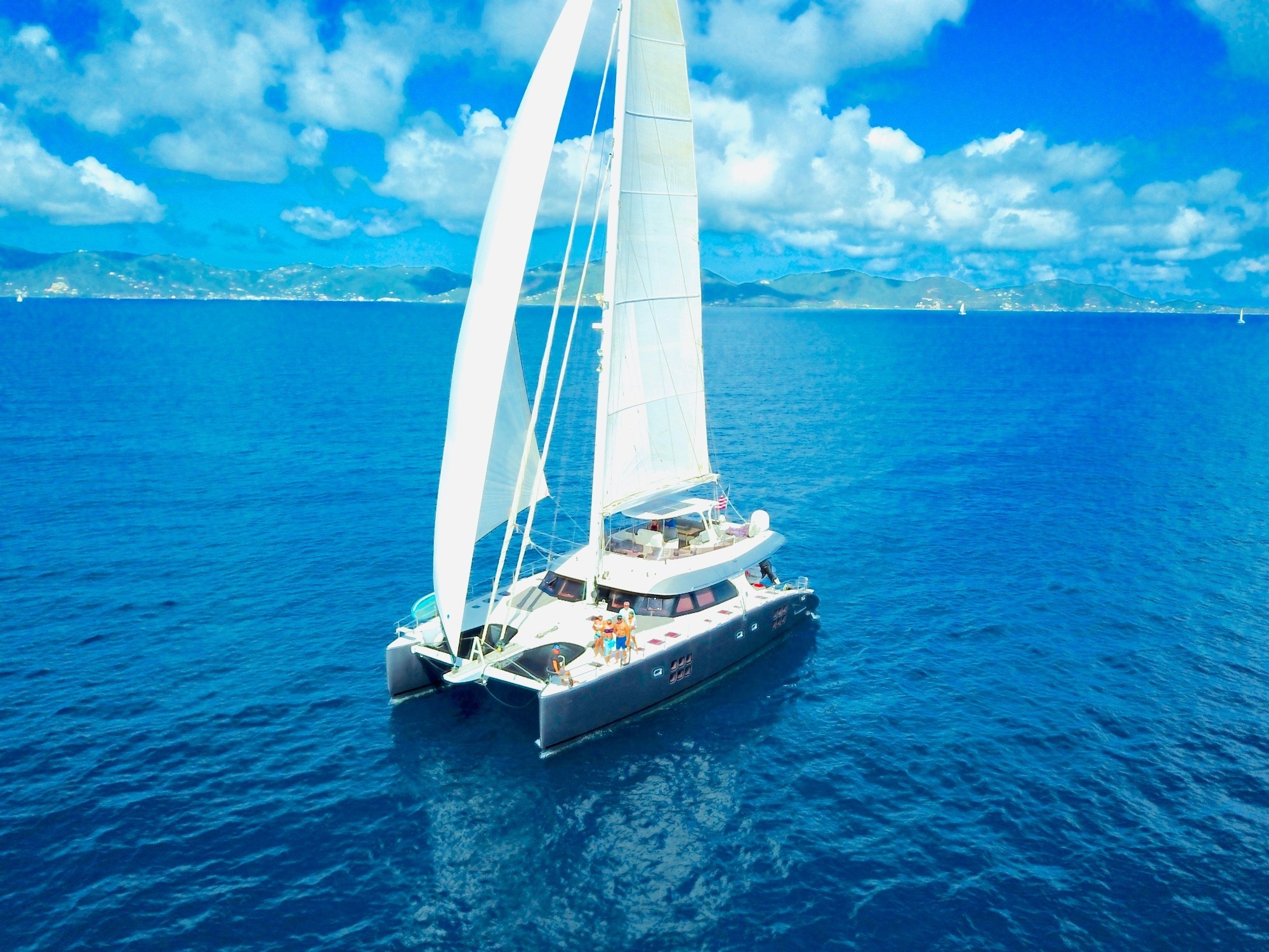 Catamaran: Sunreef 70, The yacht’s hull and superstructure designed to maximize living space and seaworthiness. 2000x1500 HD Wallpaper.
