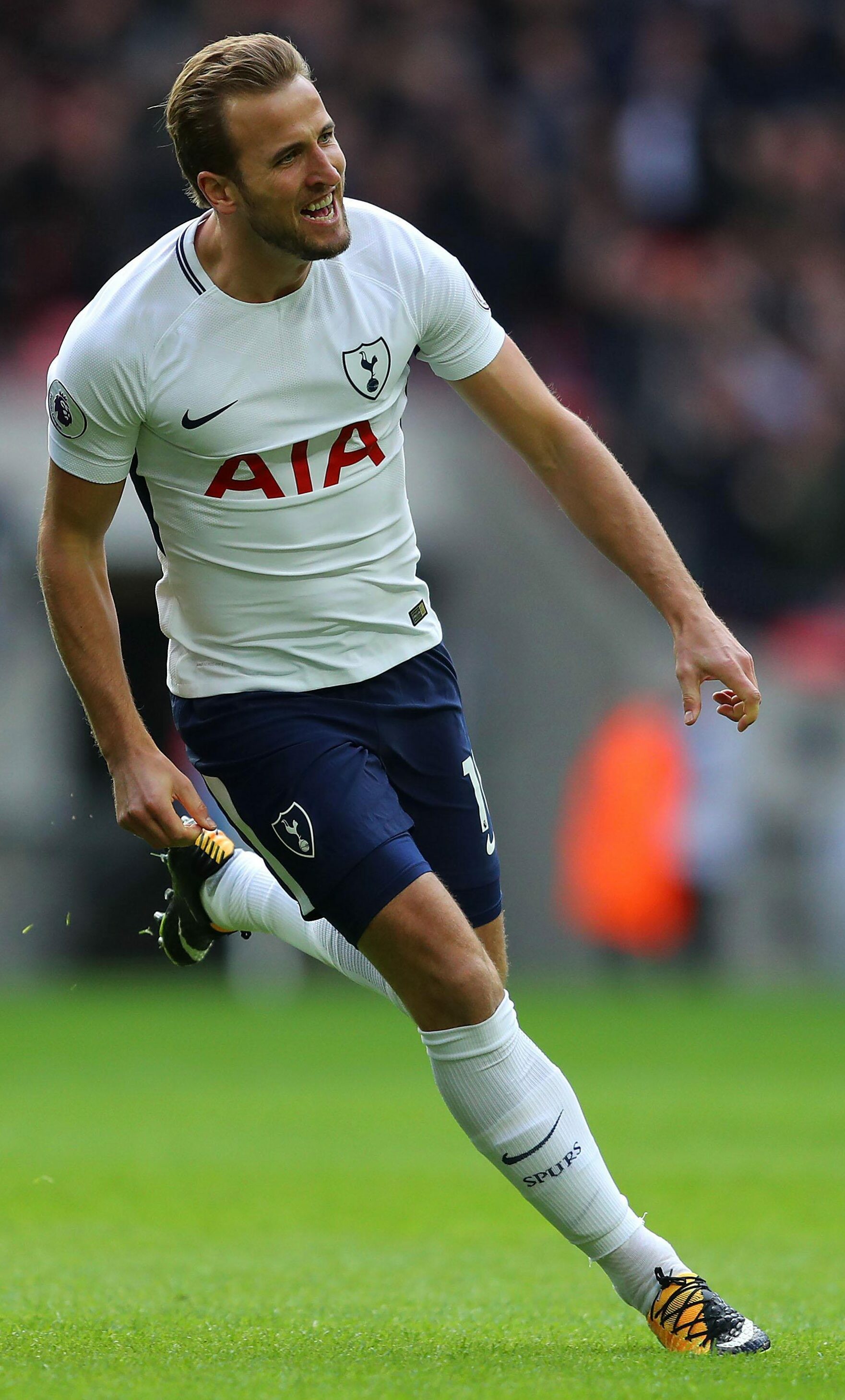 Harry Kane: Tottenham's second-highest all-time top goalscorer, An English footballer. 1770x2920 HD Background.