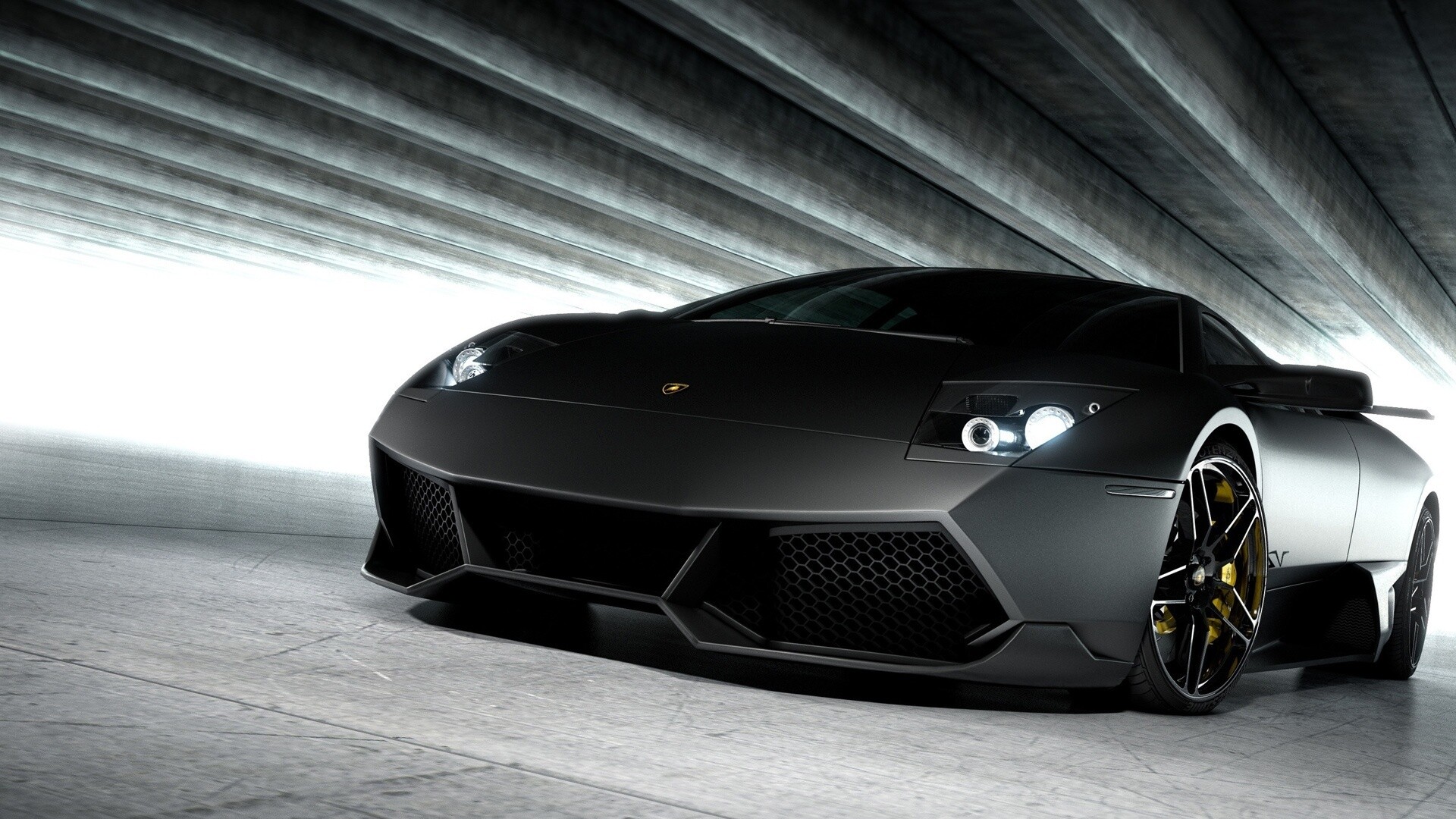 Lamborghini: The final update to the Murcielago came in 2009 with the introduction of the LP 670–4 SV. 1920x1080 Full HD Background.