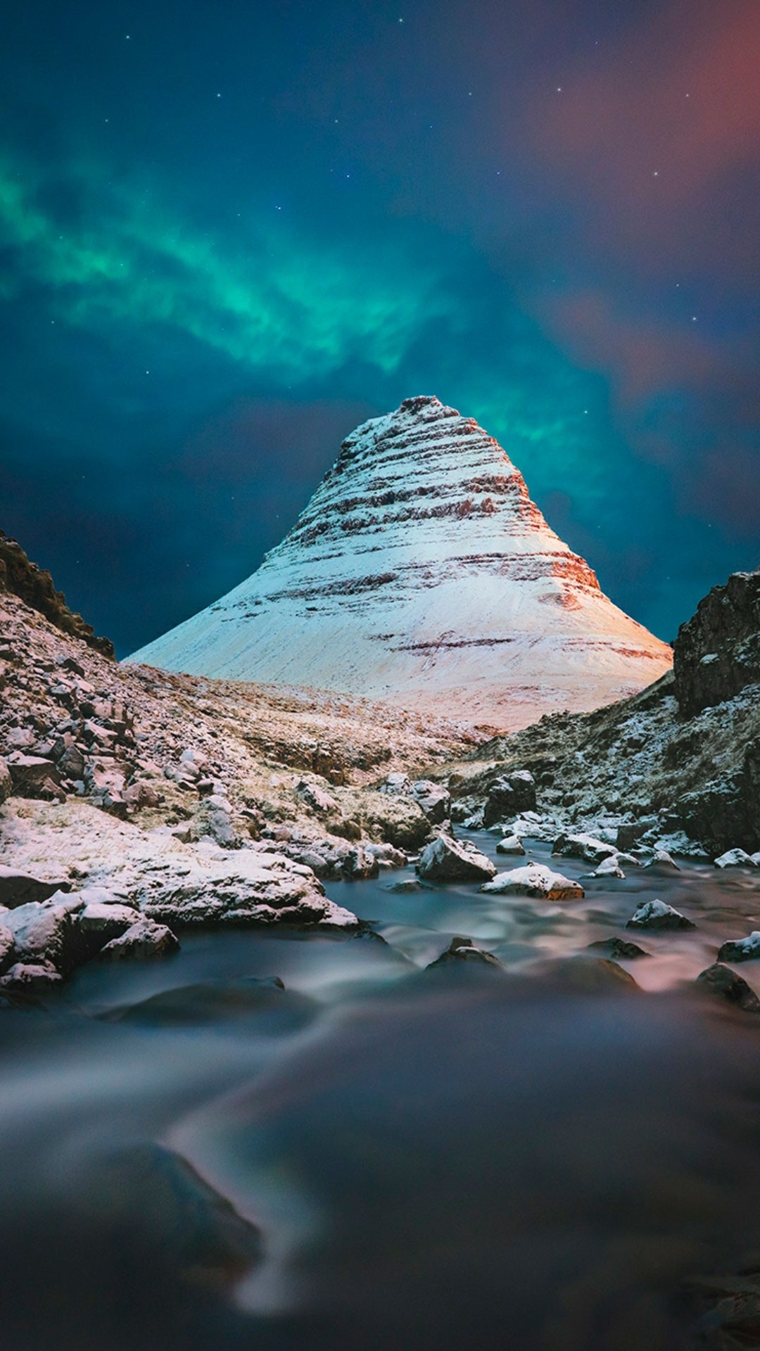 Kirkjufell, Icelandic landscapes, Nature's wonder, Stunning backdrop, 1080x1920 Full HD Phone