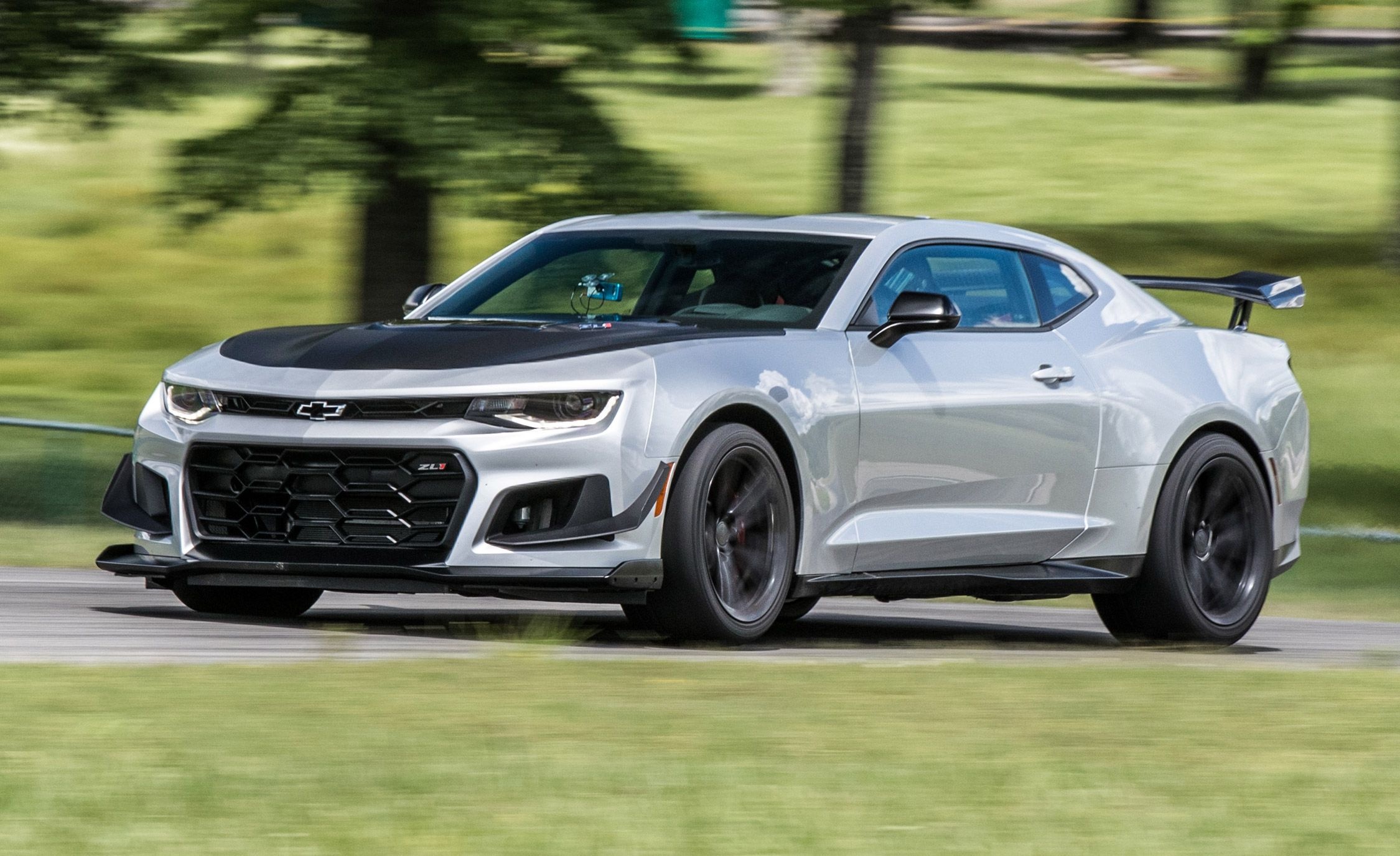 Camaro ZL1, Lightning lap 2017, Speed and performance, Car and driver, Thrilling experience, 2250x1380 HD Desktop