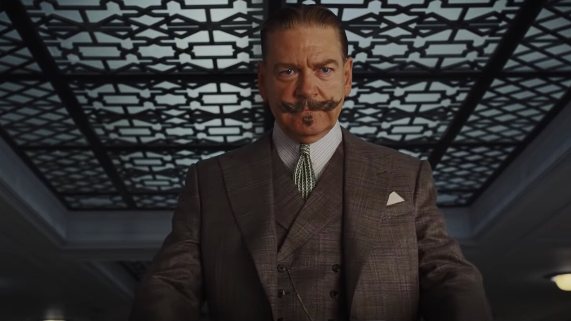 Kenneth Branagh: Directed and starred as Hercule Poirot in Death on the Nile, 2022. 1920x1080 Full HD Background.