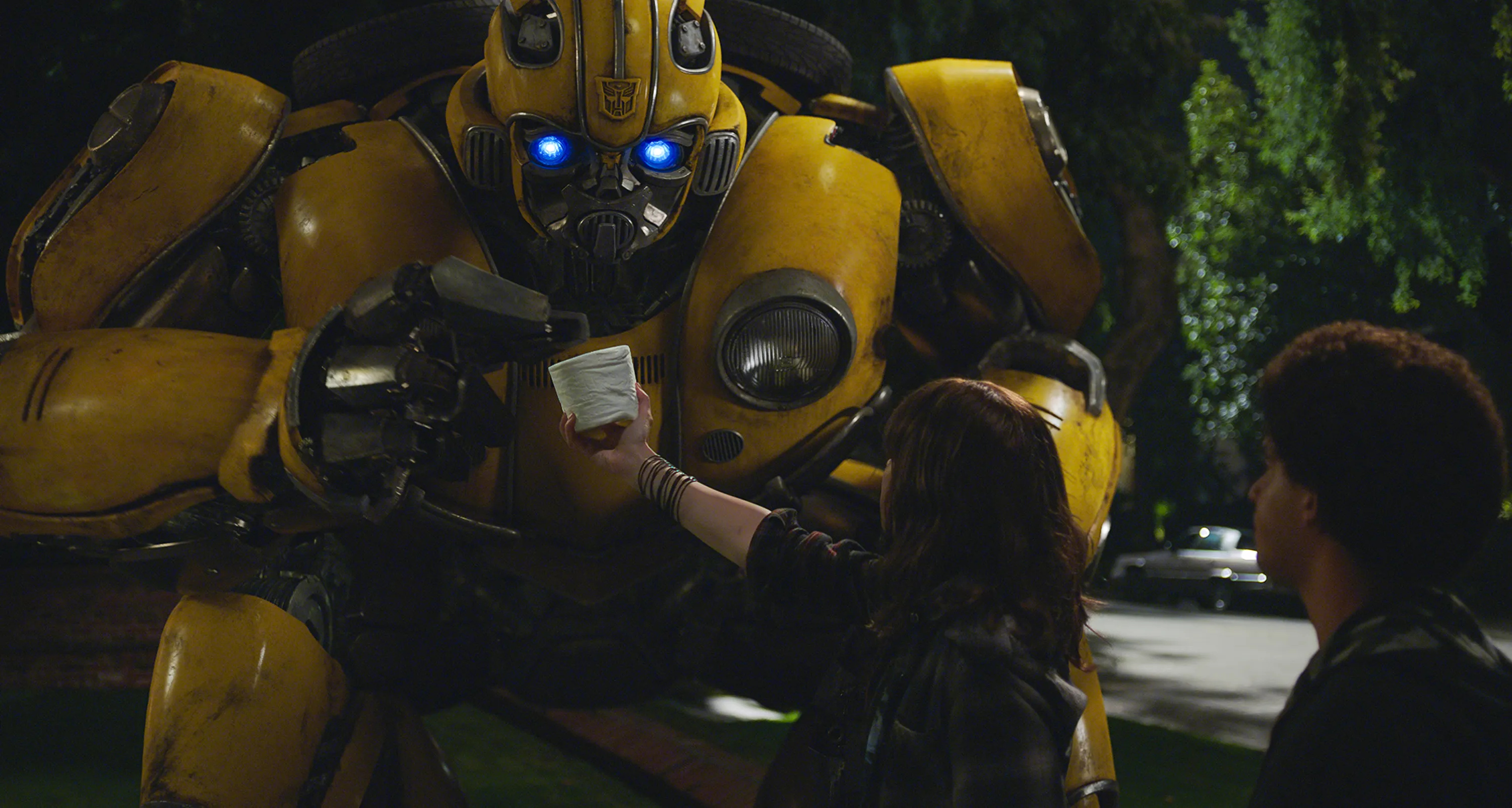 Bumblebee questions, 1980s spinoff, Transformers, Burning, 3000x1610 HD Desktop