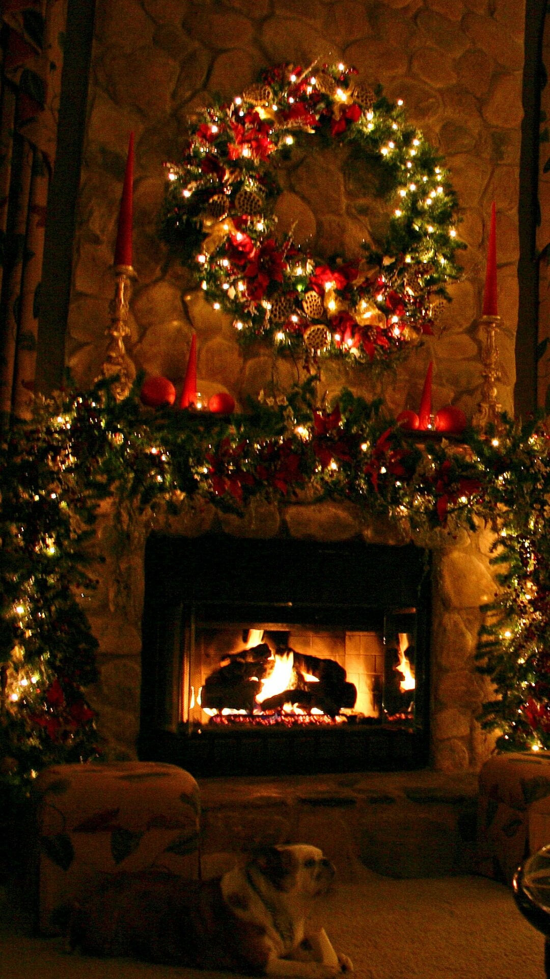 Christmas Fireplace: Holiday, Wreath, Fire, Aesthetics. 1080x1920 Full HD Background.