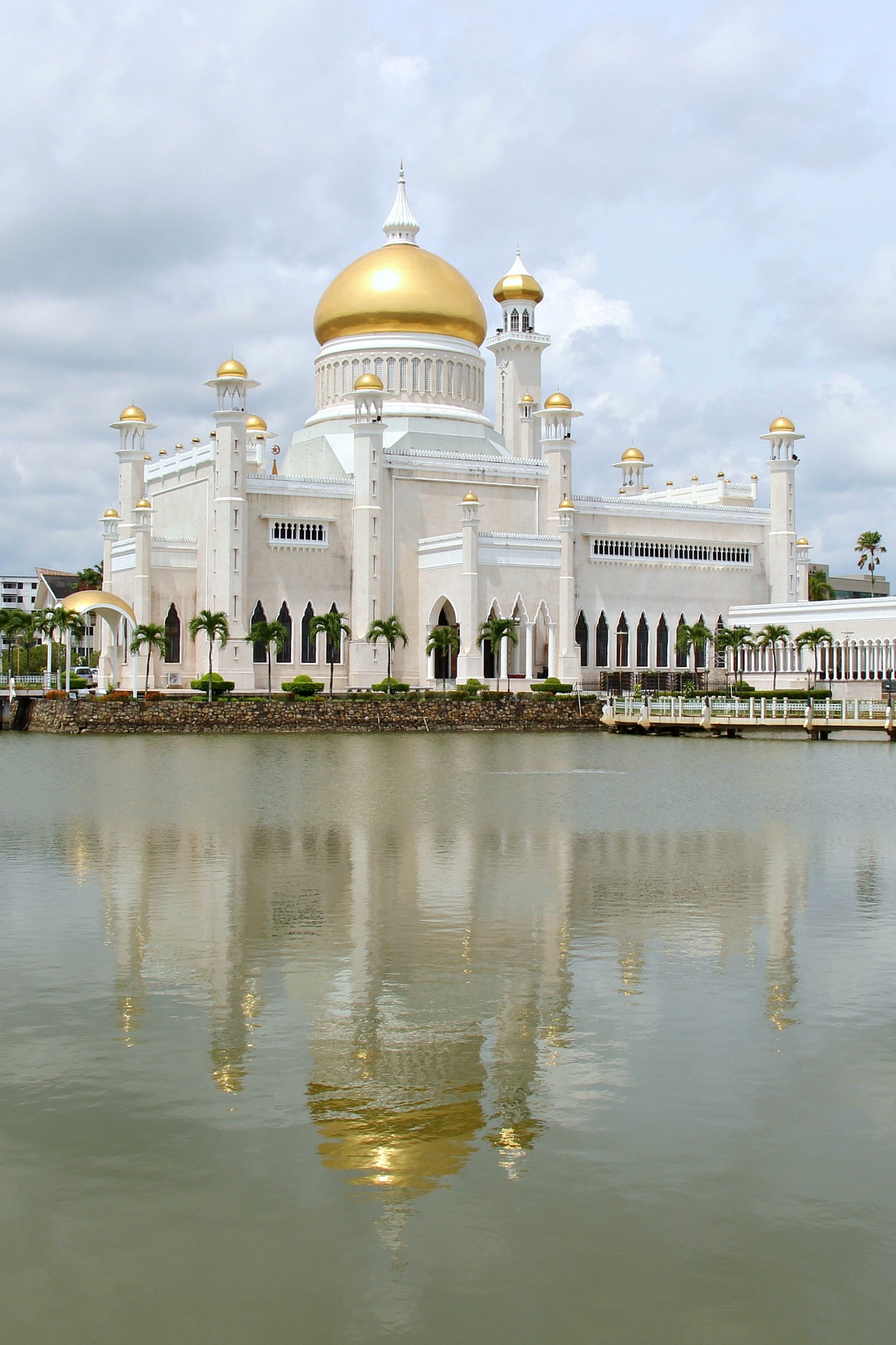 Bandar Seri Begawan, Hauptstadt von Brunei, Reisebericht, Tipps, 1440x2160 HD Handy
