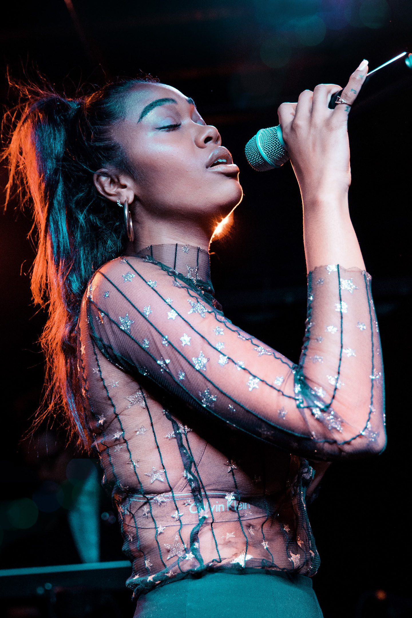 Amber Mark music, Live performance at Marquis Theatre, Denver, Greeblehaus, 1440x2160 HD Phone