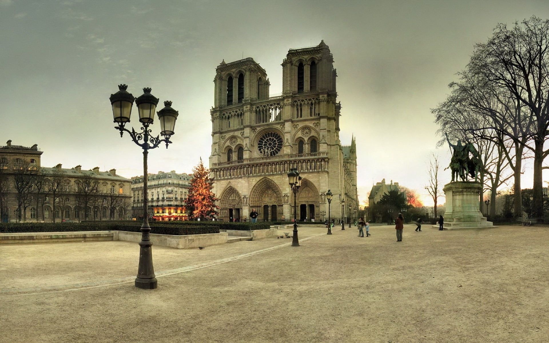 Notre-Dame Cathedral, Travels, Parisian icon, Timeless beauty, 1920x1200 HD Desktop