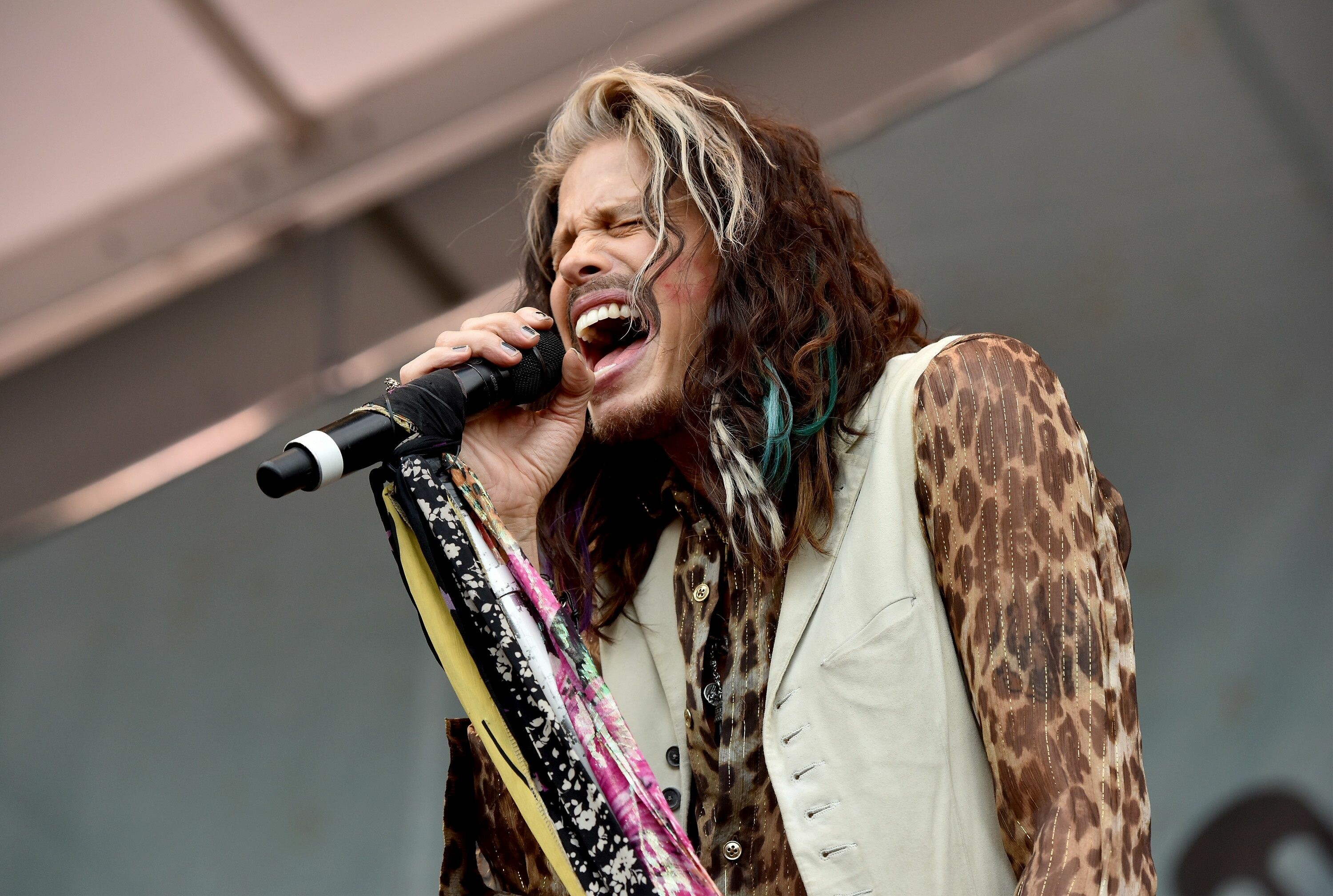 Aerosmith: Steven Victor Tallarico, known professionally as Steven Tyler. 3000x2020 HD Background.