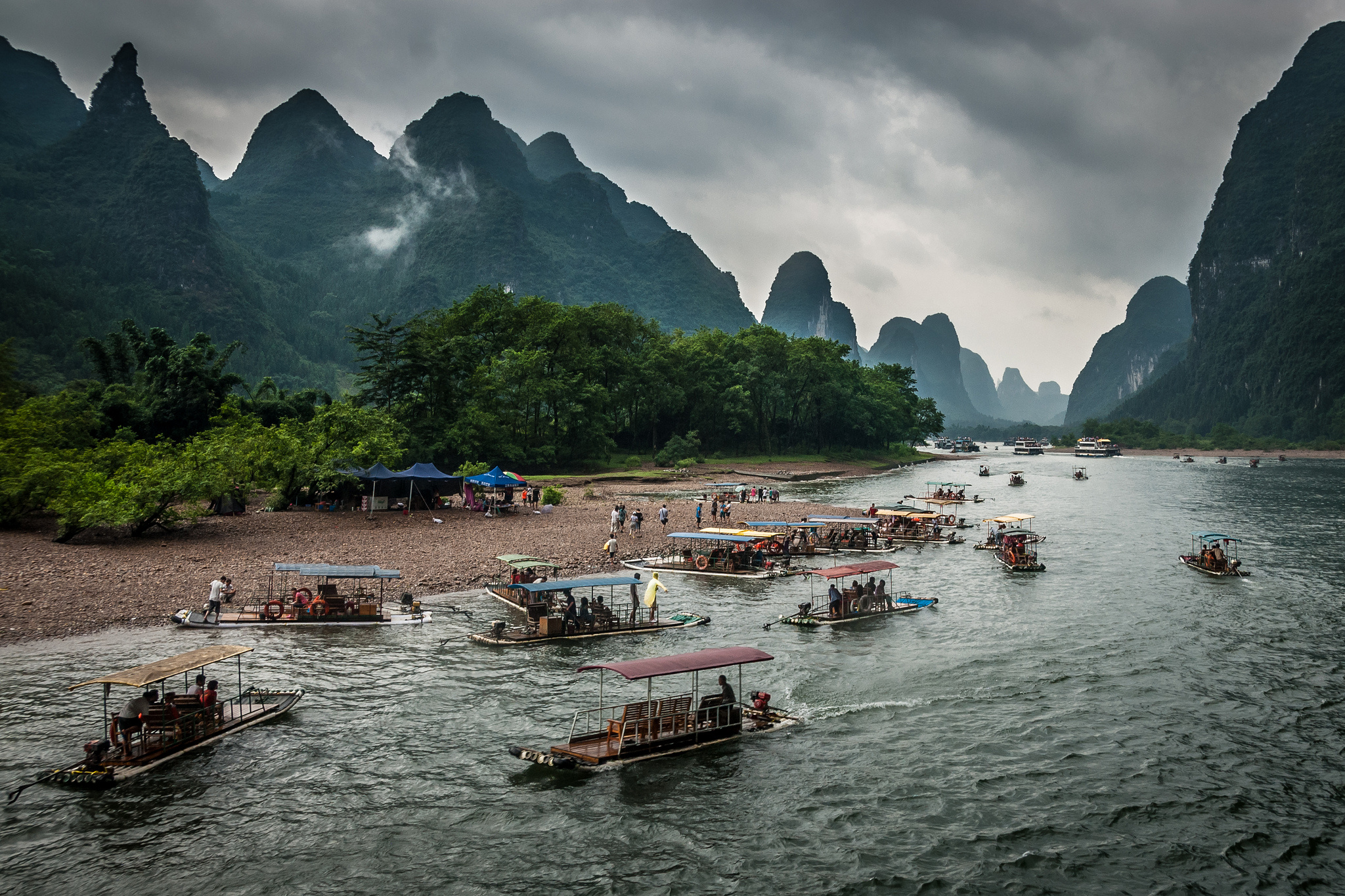 Li River (Guilin), Guangxi, Thousand Wonders, China, 2050x1370 HD Desktop
