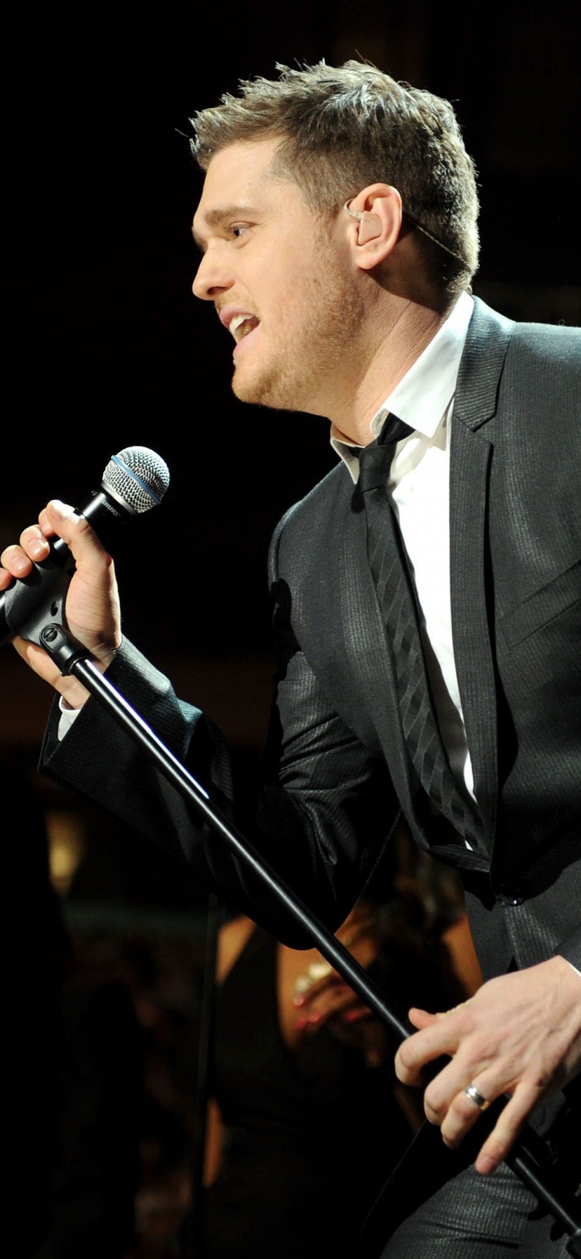 Michael Buble, 4k background, Mobile iphone ipad, Tablets wallpaper, 1170x2540 HD Handy