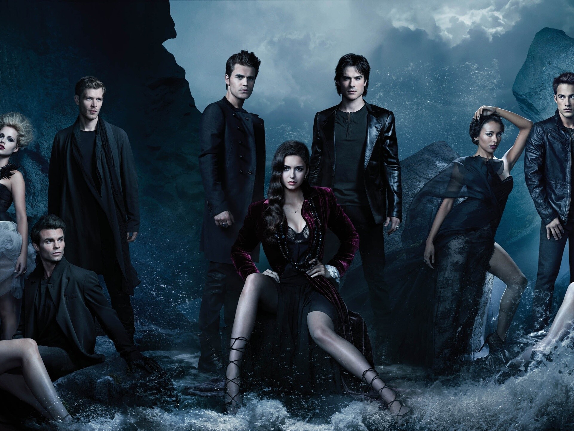The Vampire Diaries (TV Series): Season 4 Cast, Bonnie Bennett, Matt Donovan, Jenna Sommers. 1920x1440 HD Wallpaper.