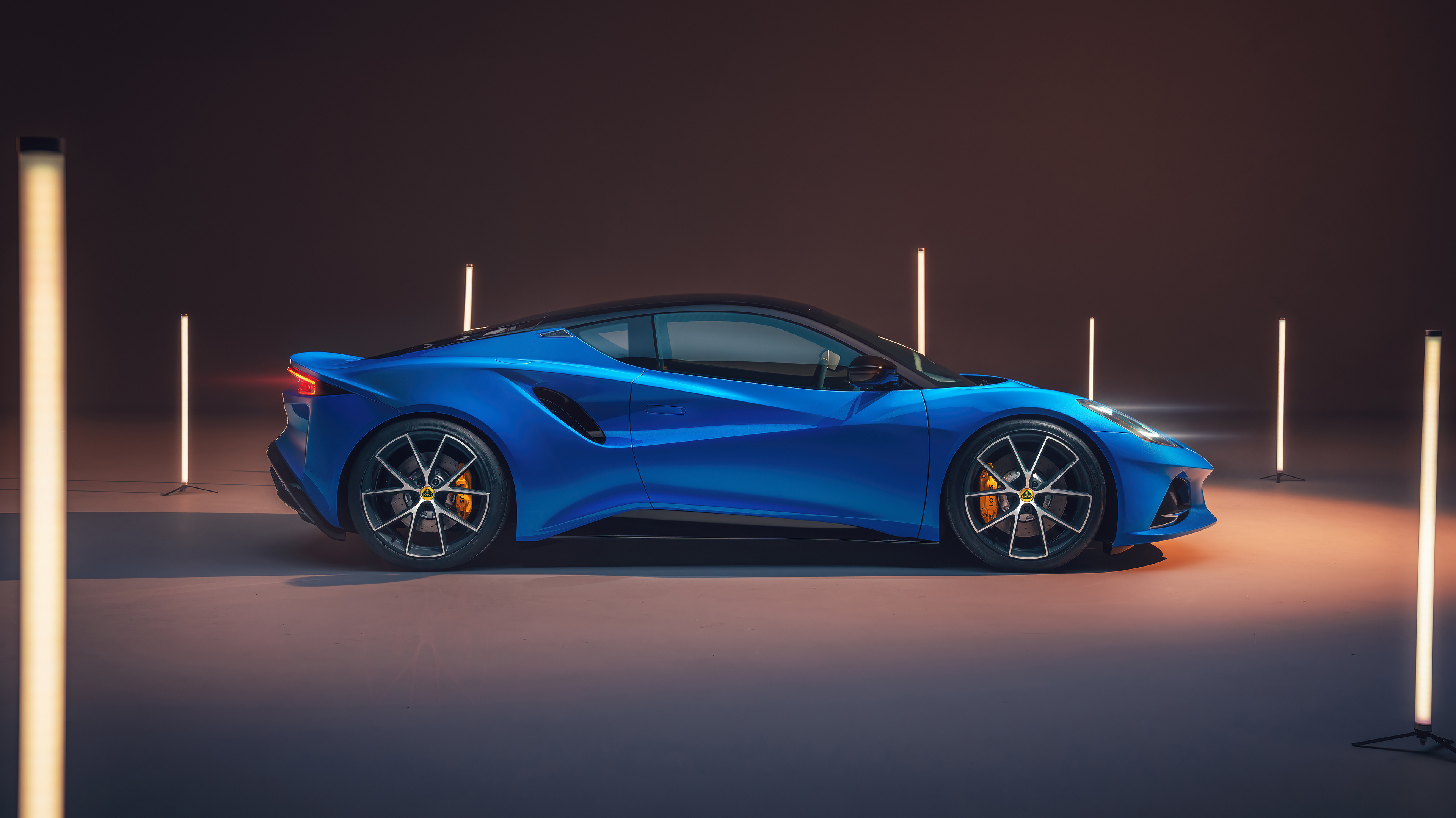 Lotus Emira, Vibrant blue beauty, Sports car perfection, Attention-grabbing design, 3840x2160 4K Desktop