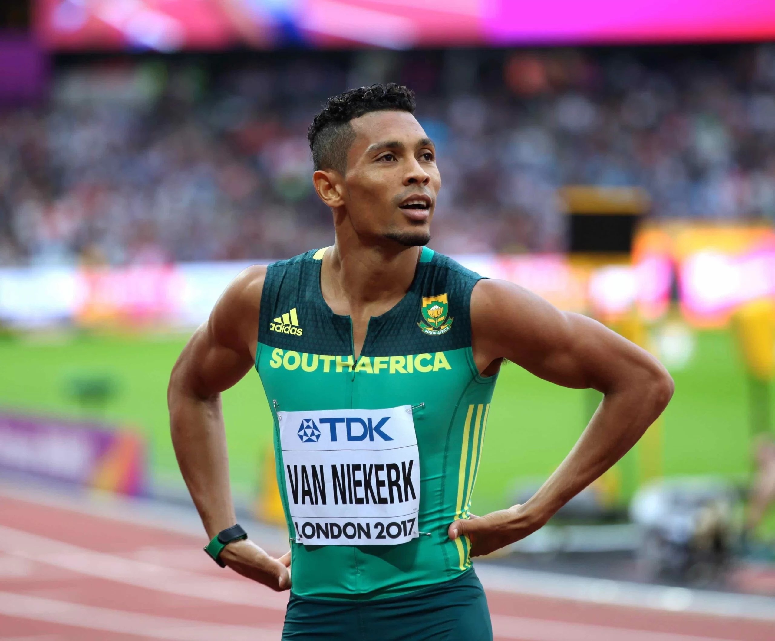 Wayde van Niekerk, Record-breaking sprinter, Capillary strength, South African athlete, 2560x2120 HD Desktop