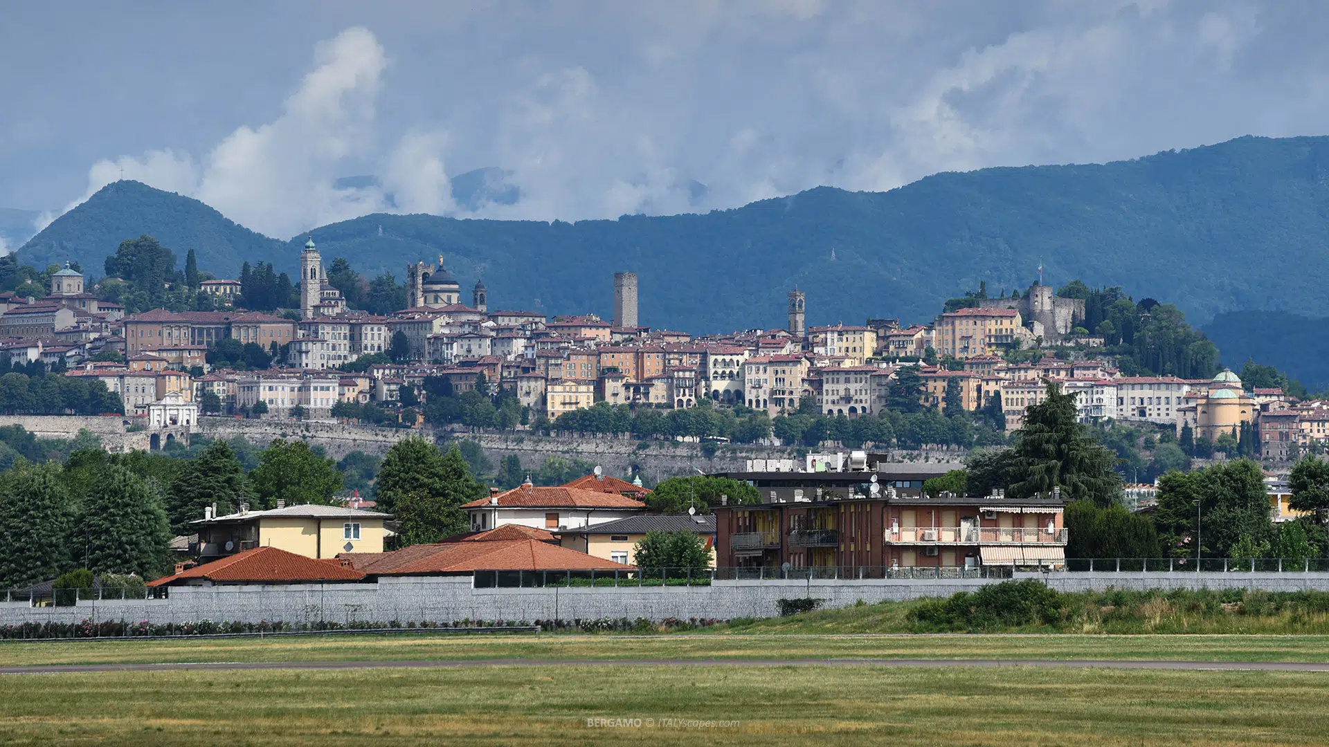 Bergamo travels, Explore Bergamo, Beautiful town, Must-see attractions, 1920x1080 Full HD Desktop