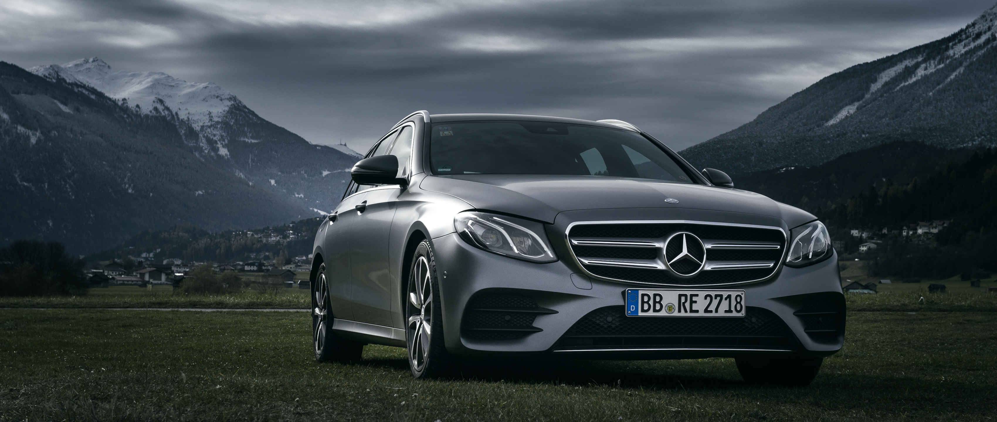 Mercedes-Benz E-Class, Mercedes E200, Auto industry, Luxury cars, 3400x1440 Dual Screen Desktop