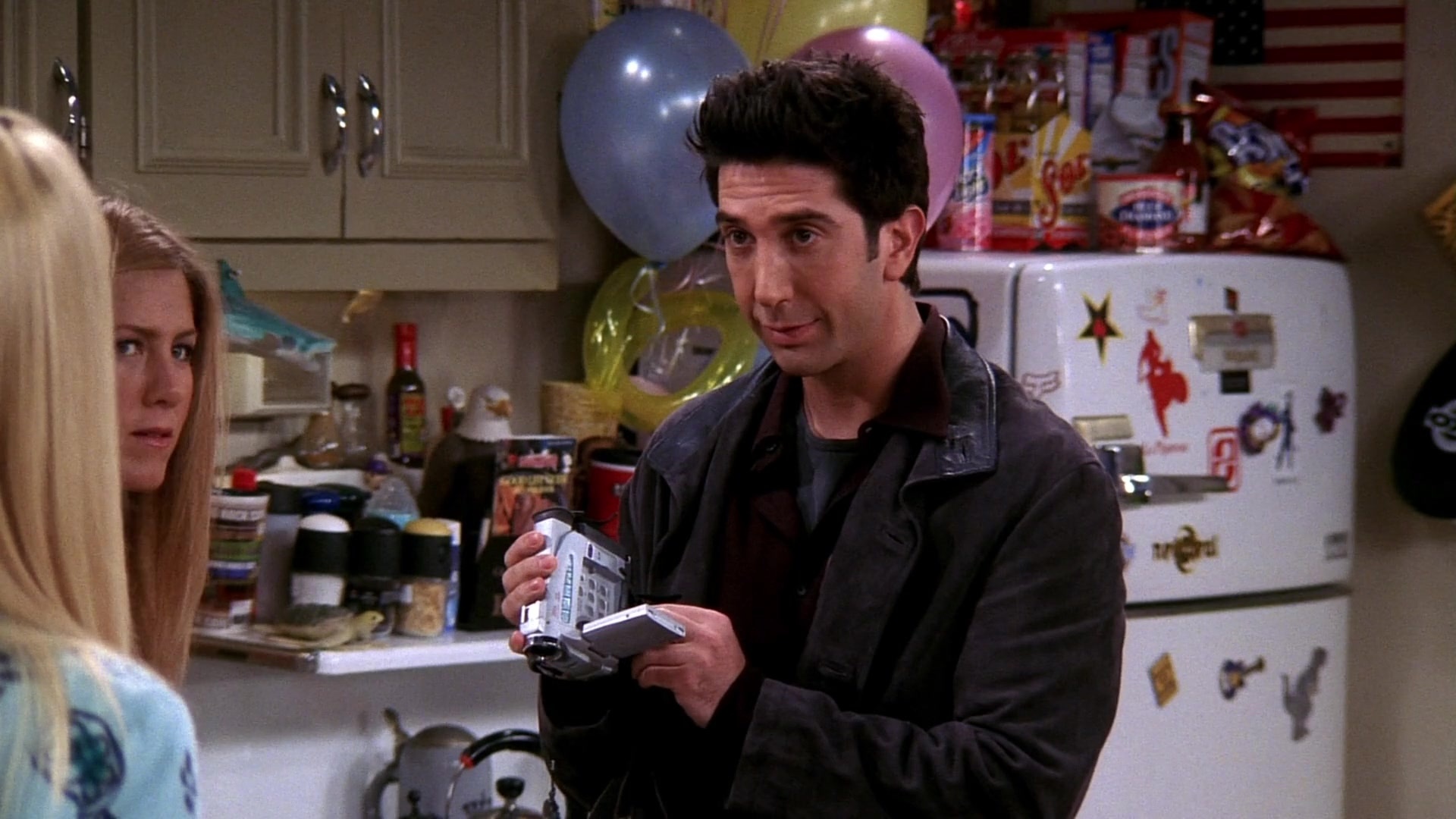 Canon camcorder, Friends season 10, The One with the Cake, TV show prop, 1920x1080 Full HD Desktop