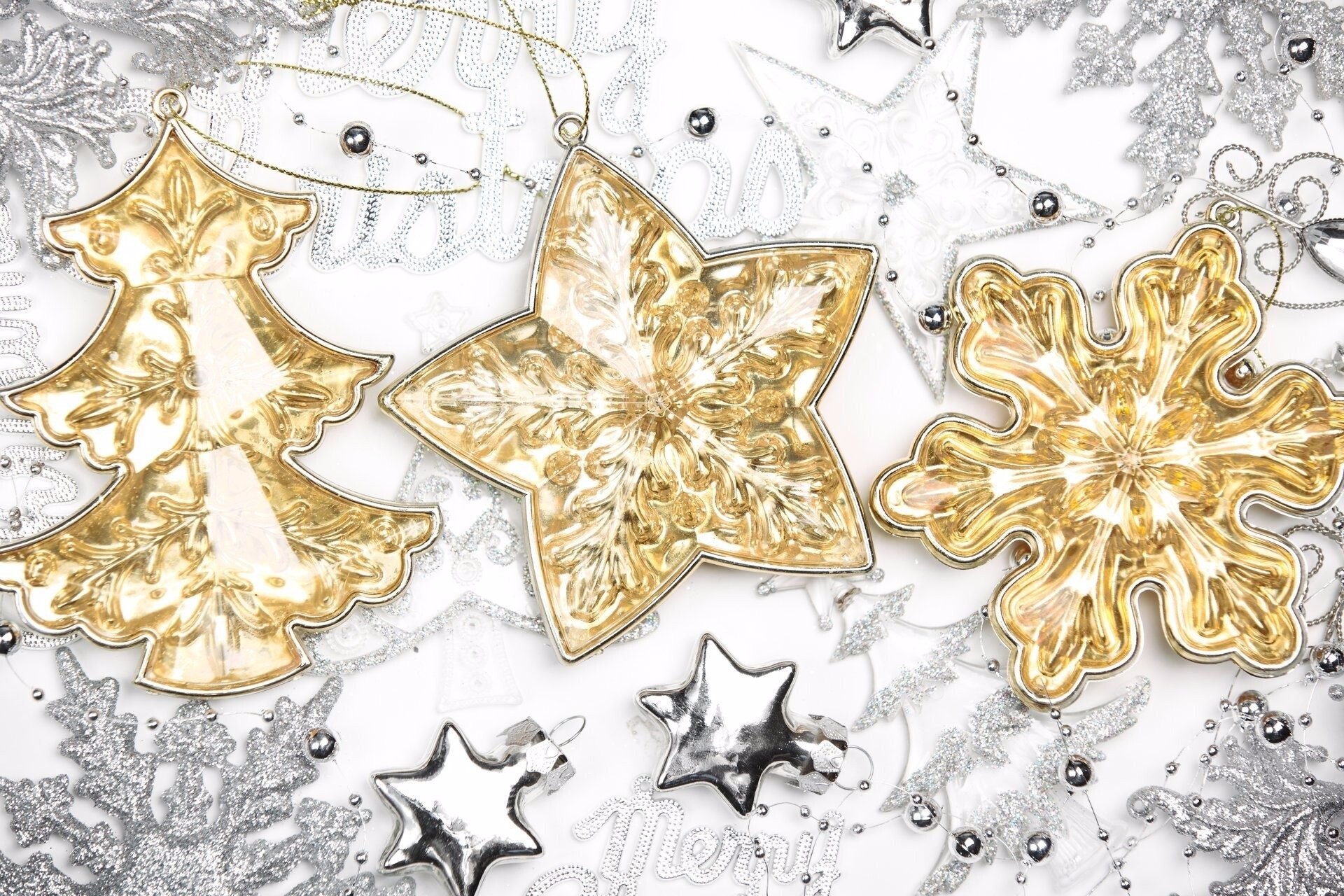 Gold Star: Silver and gold Christmas ornaments, Hanging Christmas baubles and tree ornaments. 1920x1280 HD Background.