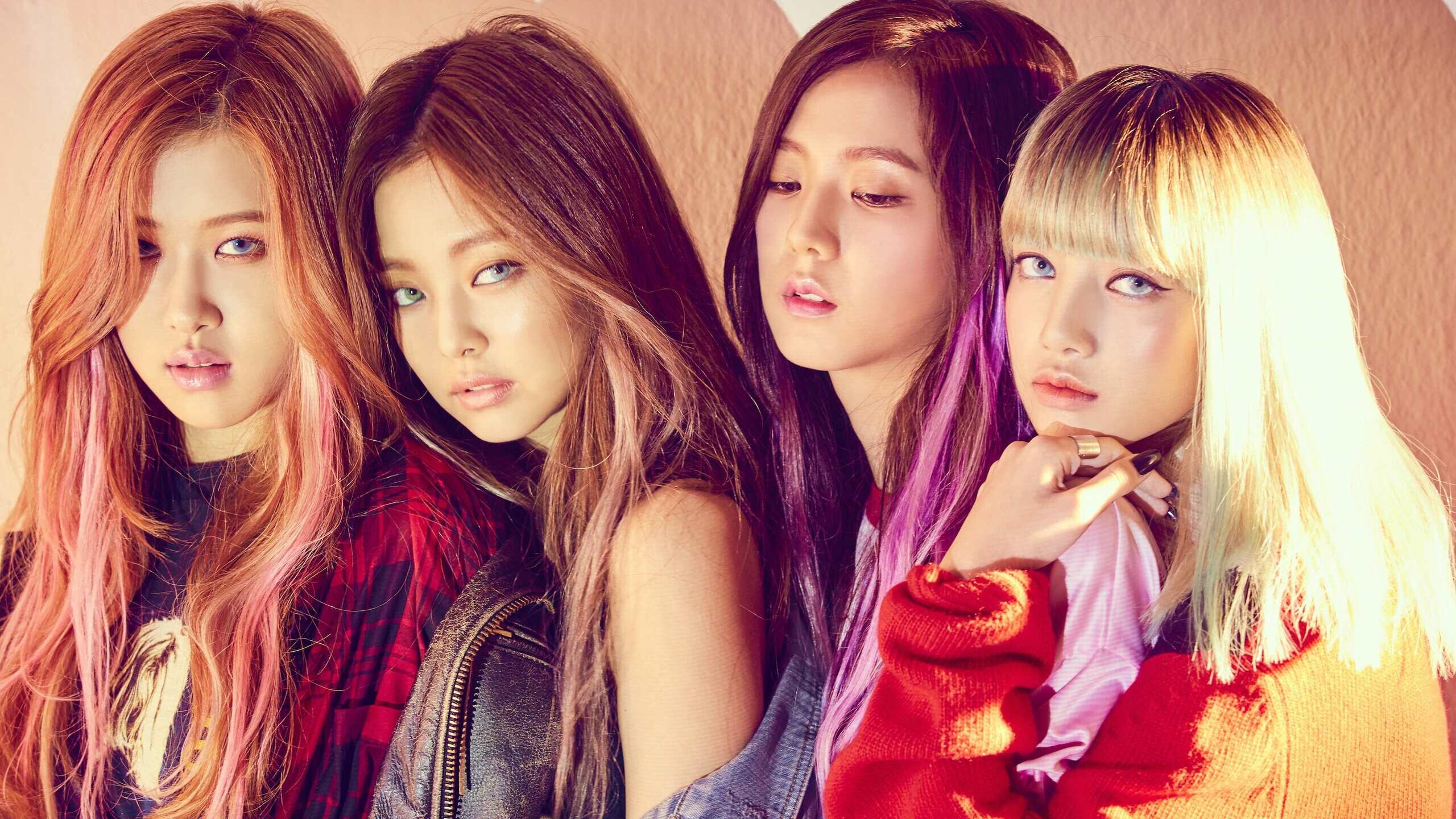 BLACKPINK: Born Pink (2022) is the best-selling album of all time by a Korean girl group. 2560x1440 HD Wallpaper.