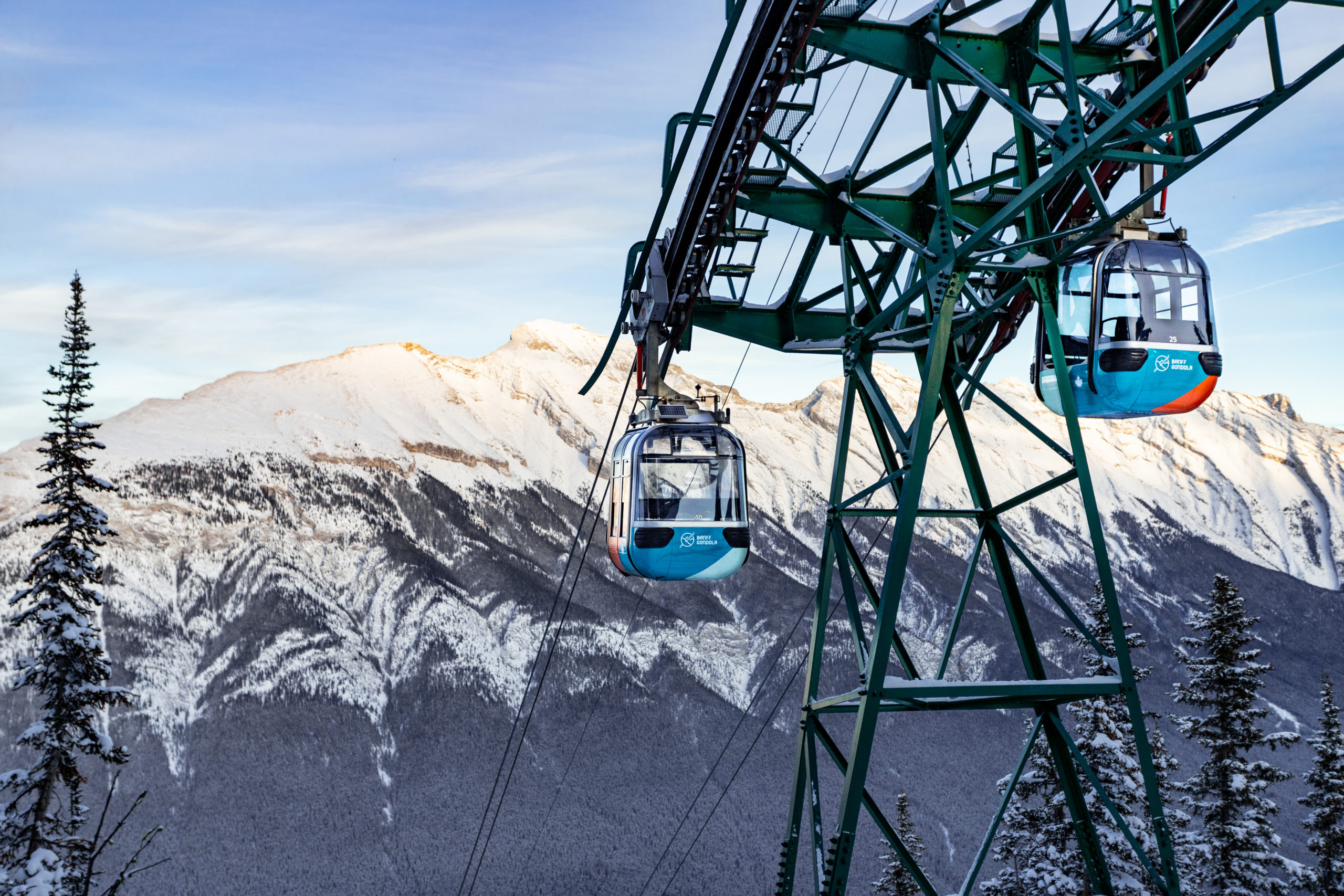 Aerial Tramway, Other reaching new heights, Rockies, 2560x1710 HD Desktop