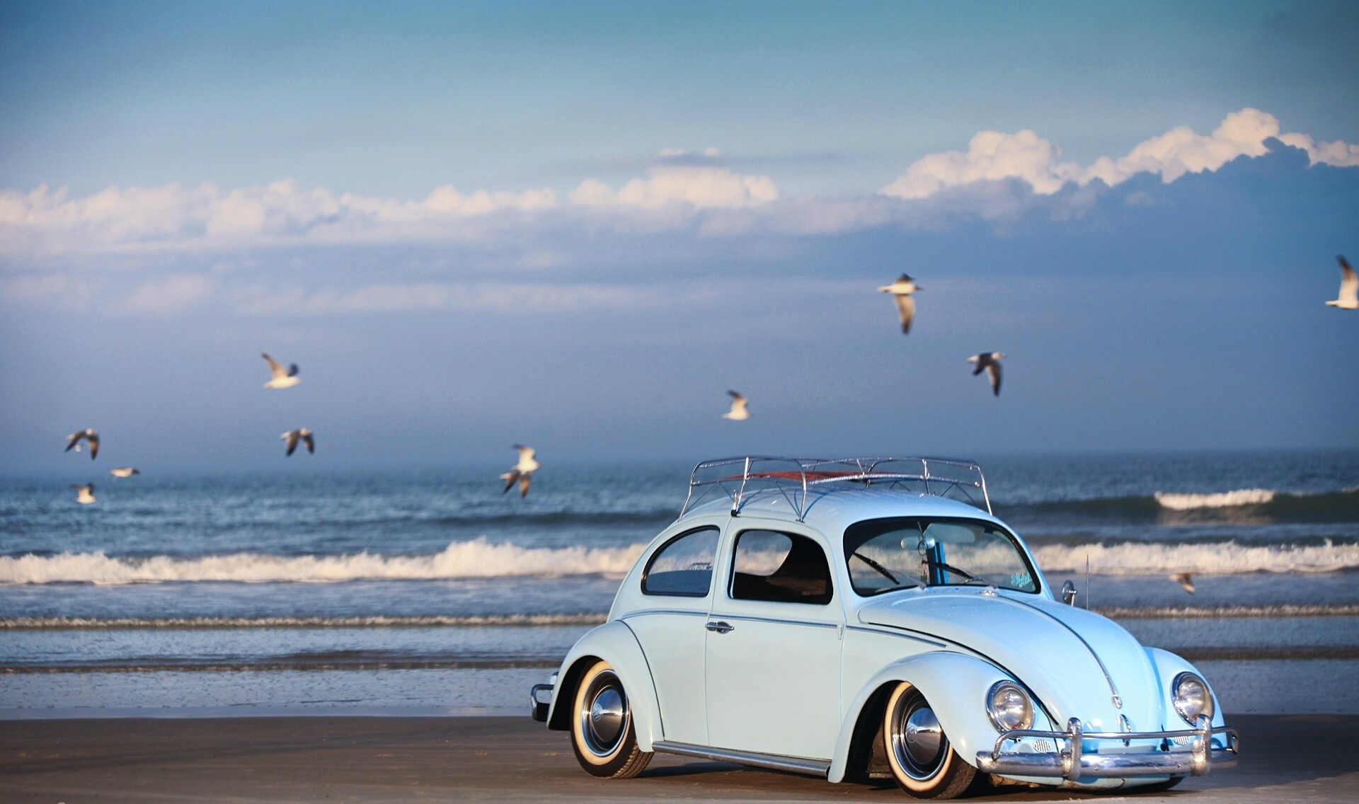 Volkswagen: Beetle, One of the best-selling cars for the entire 20th century. 1920x1140 HD Wallpaper.