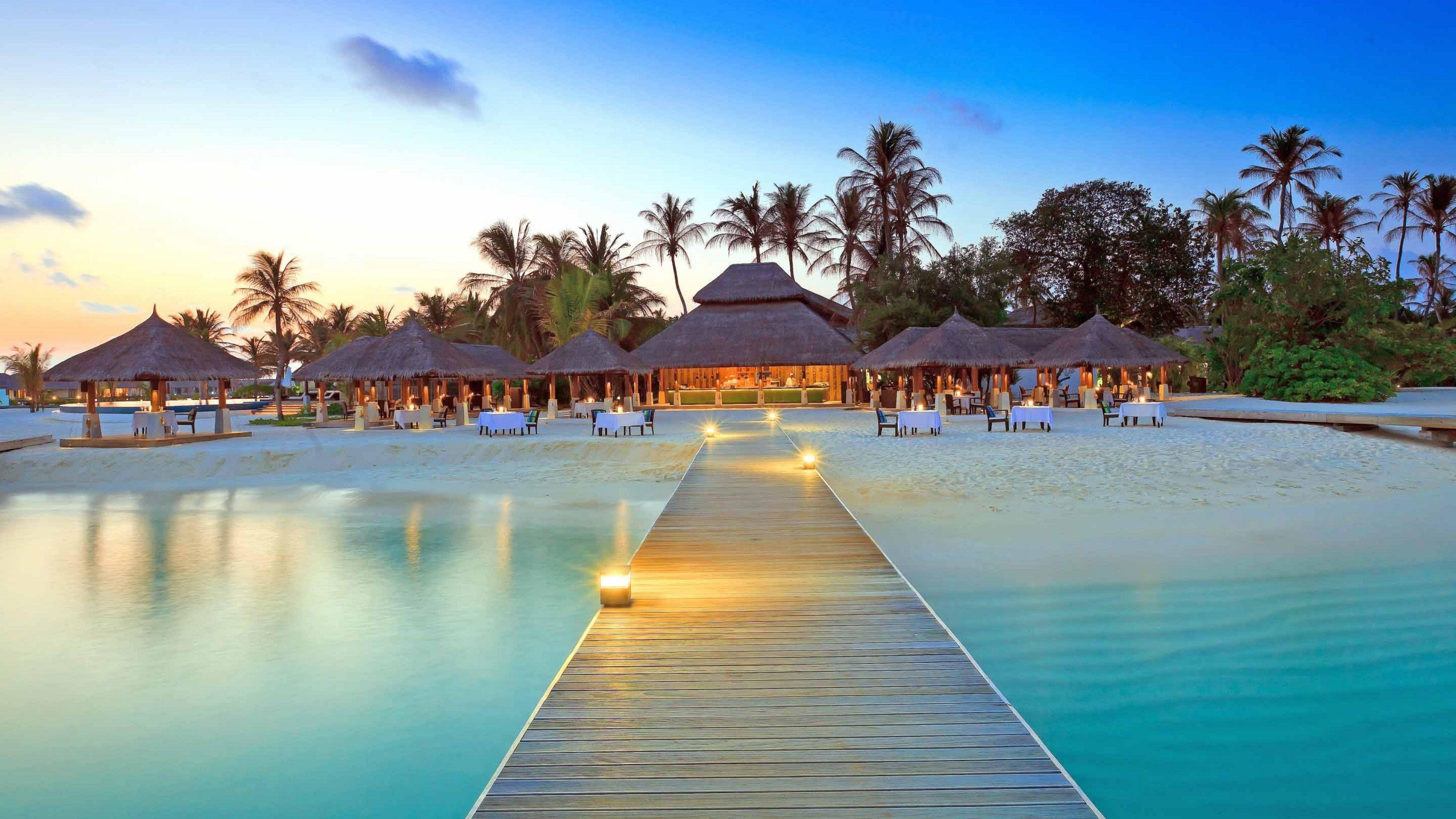 Fiji (Travels), Island serenity, Tropical beauty, Lush greenery, 3840x2160 4K Desktop