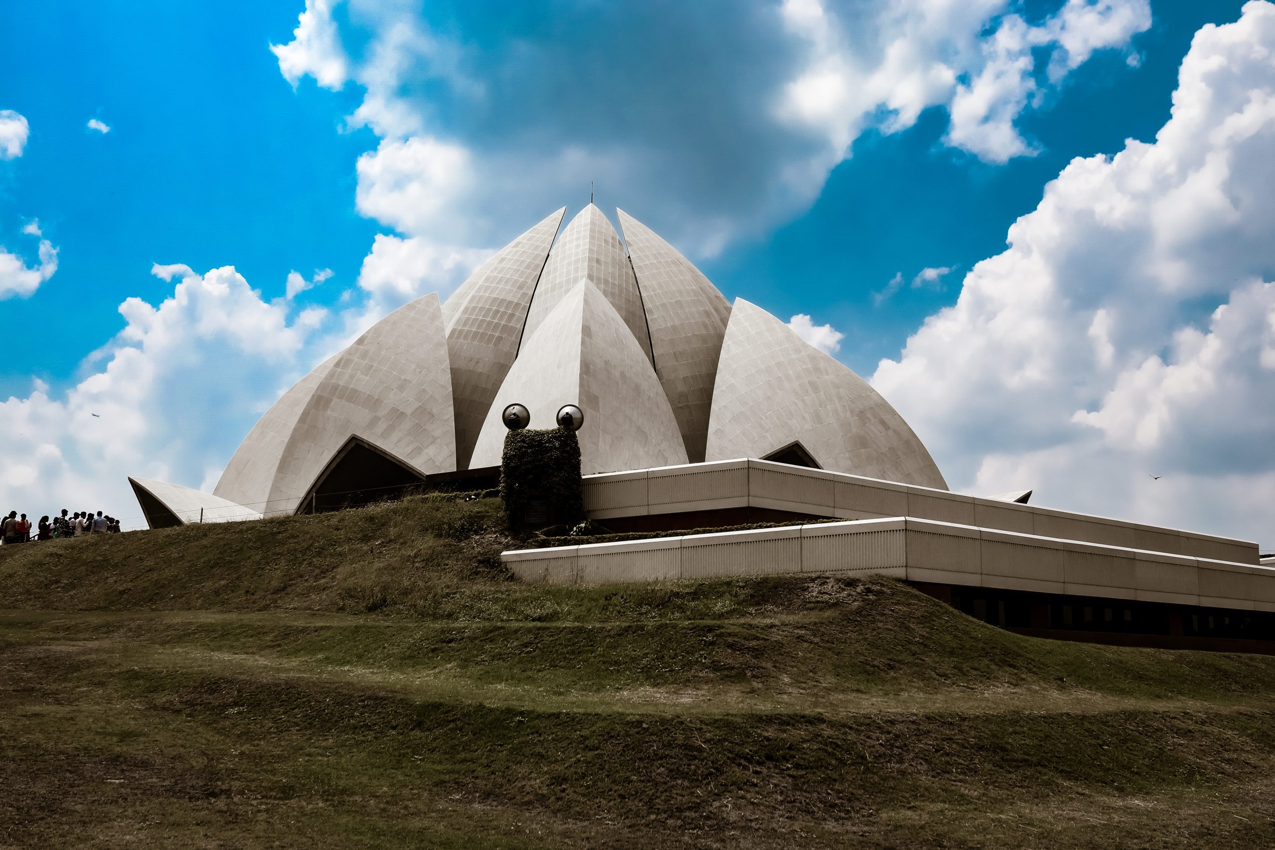 Lotus Temple, Delhi, Religious symbol, Artistically captured, 2560x1710 HD Desktop