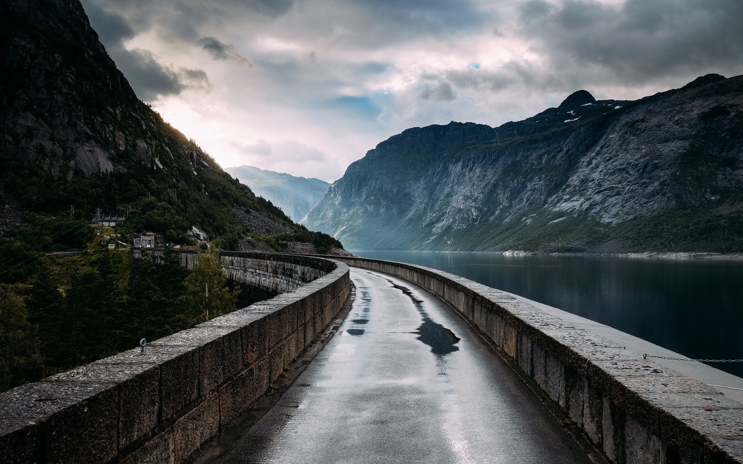 Norwegian Fjords, Spectacular fjords, Stunning backgrounds, Nature's majesty, 2560x1600 HD Desktop